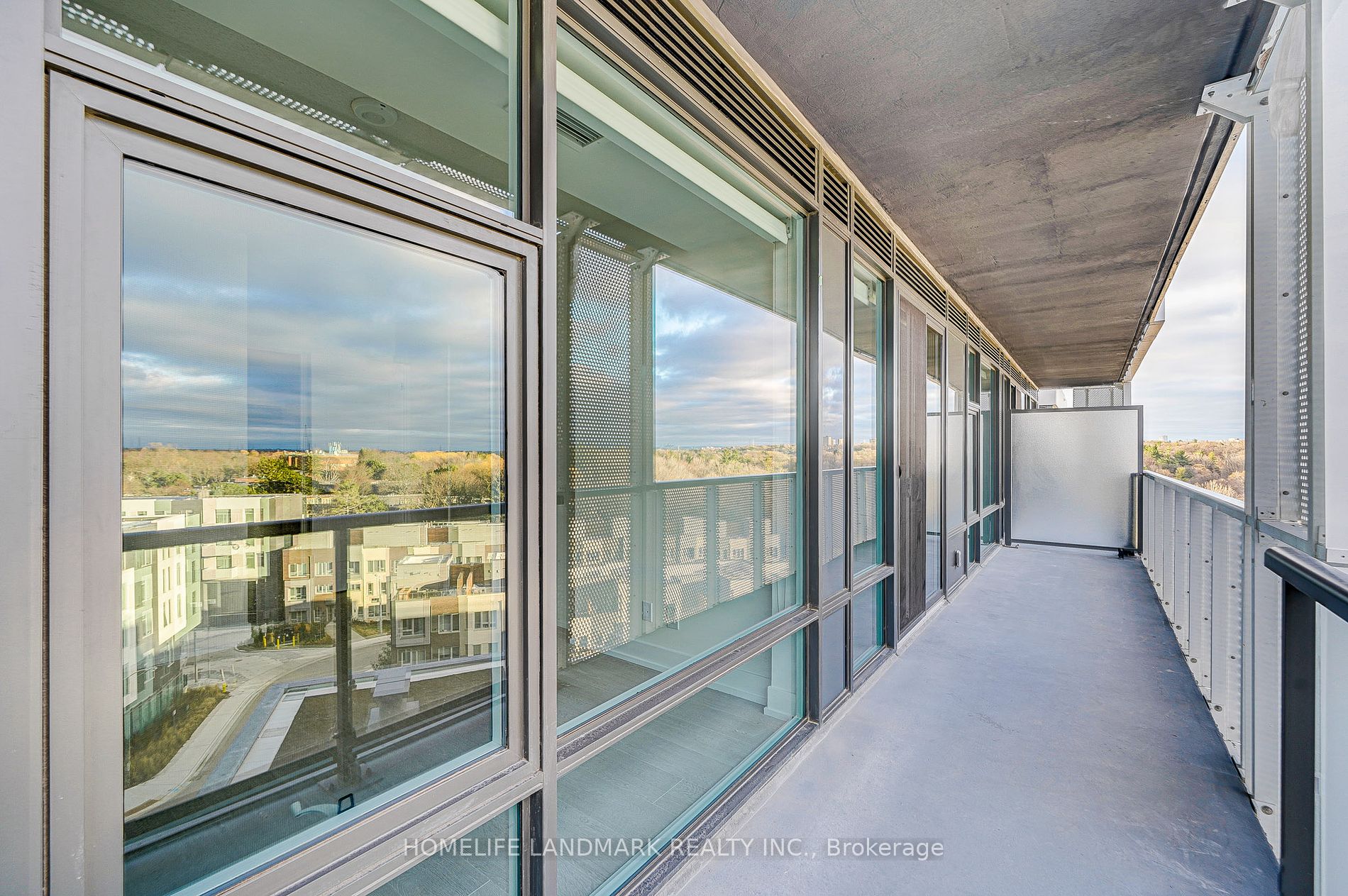 25 Adra Grado Way, #910