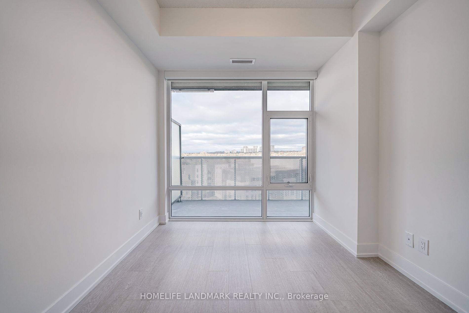 25 Adra Grado Way, #910