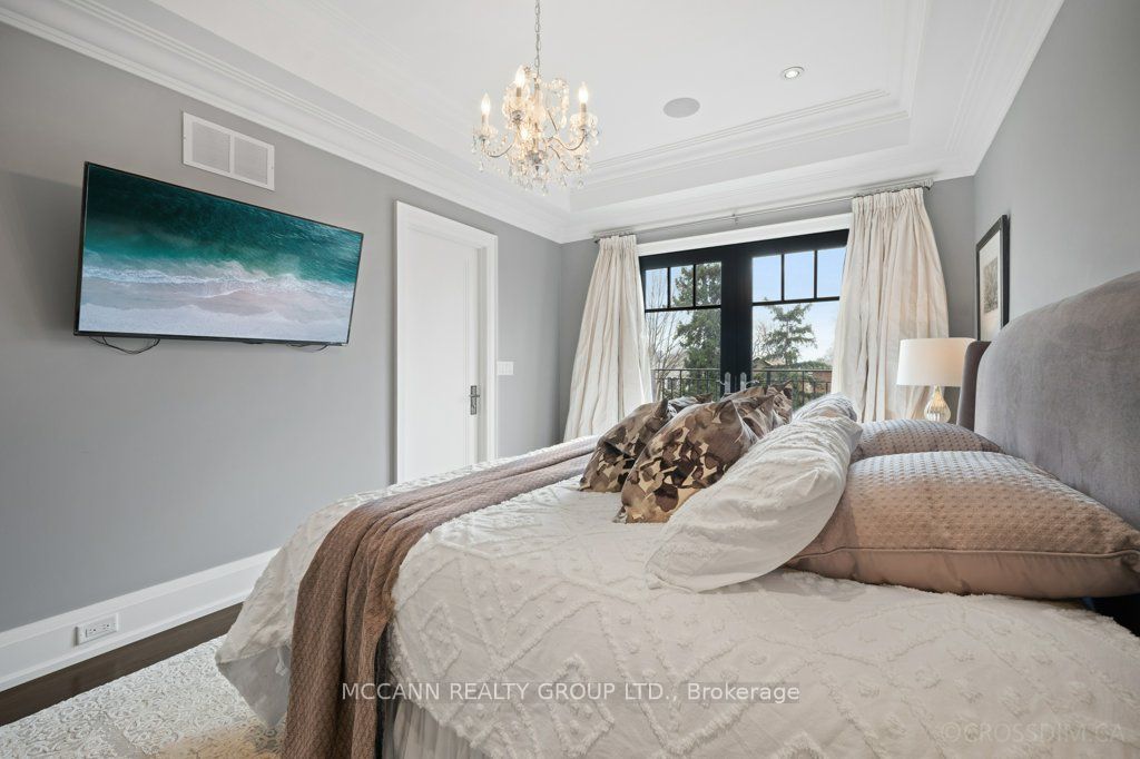 335 Melrose Avenue
