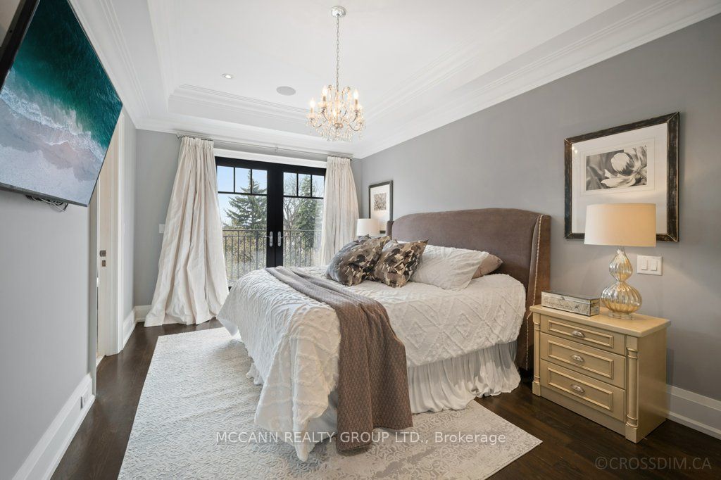 335 Melrose Avenue