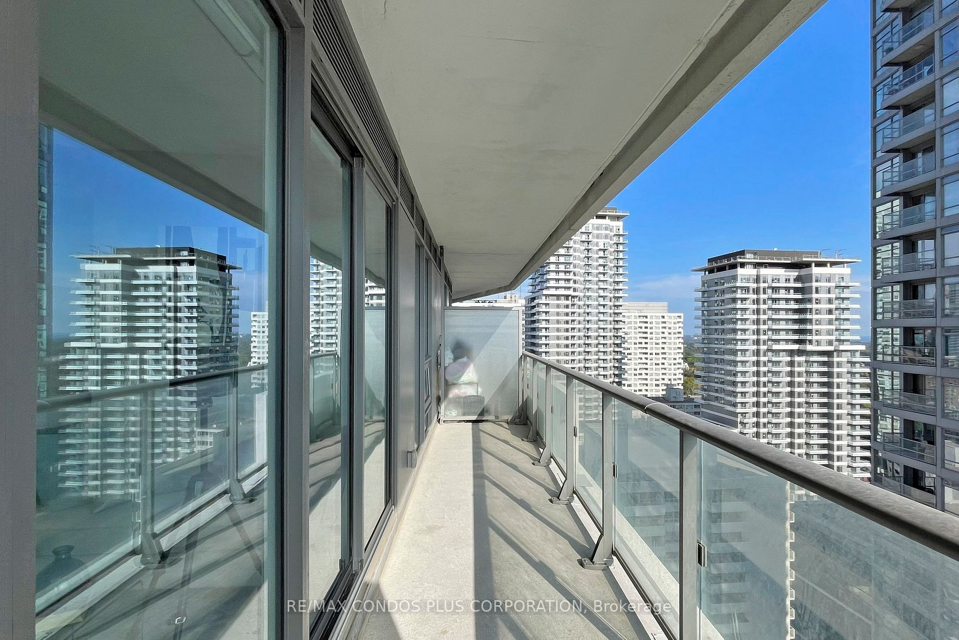 2221 Yonge Street, #2006