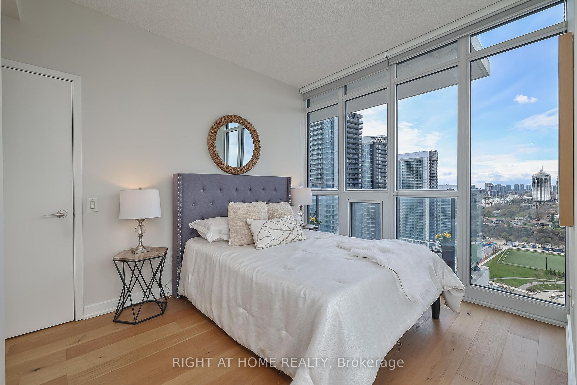 121 Mcmahon Dr, #2917