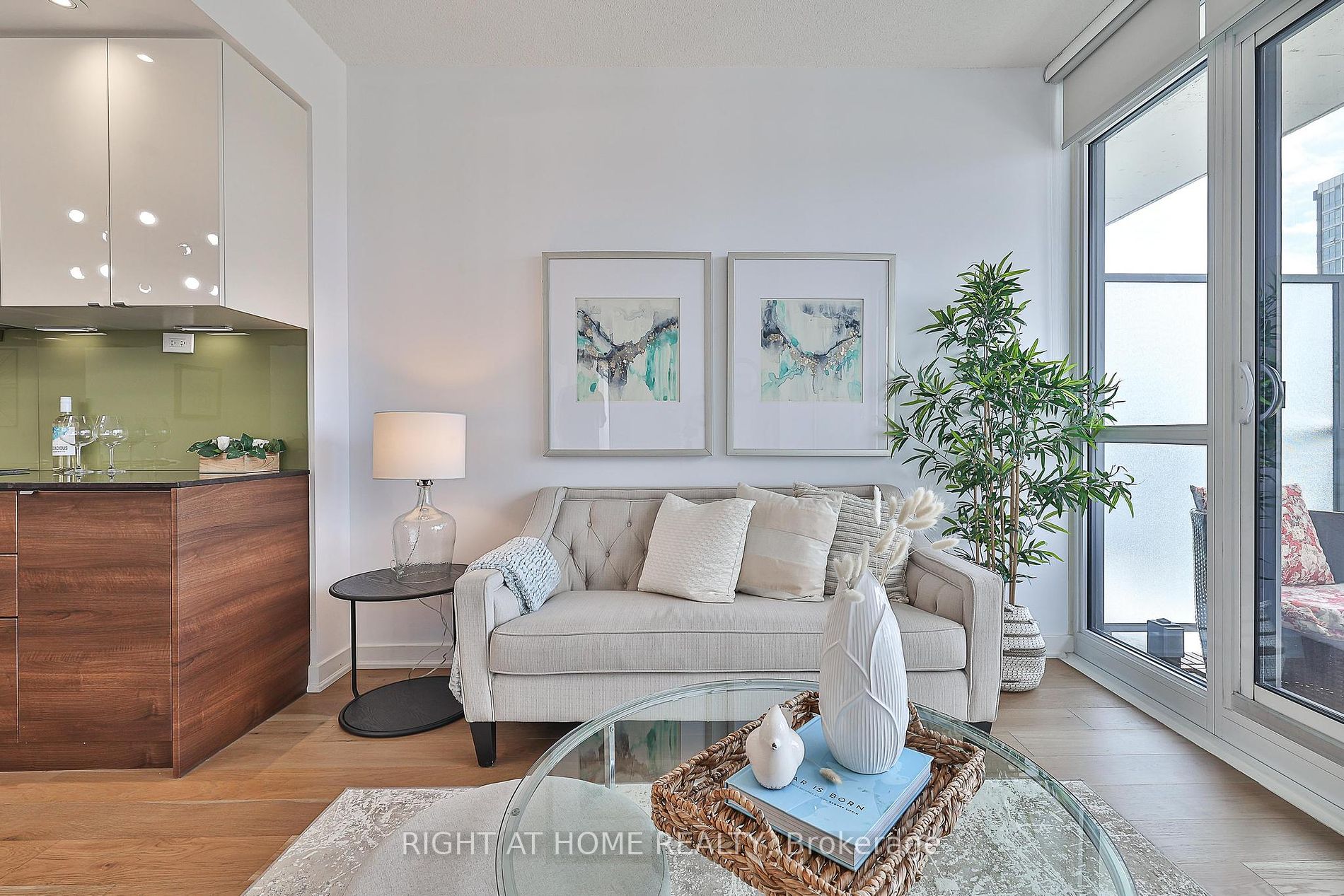 121 Mcmahon Dr, #2917