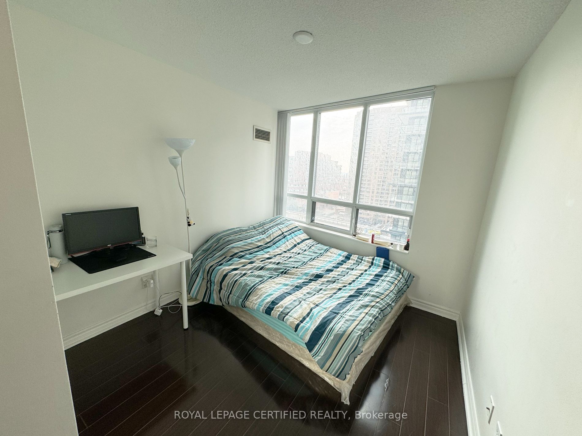 18 Spring Garden Avenue, #1602