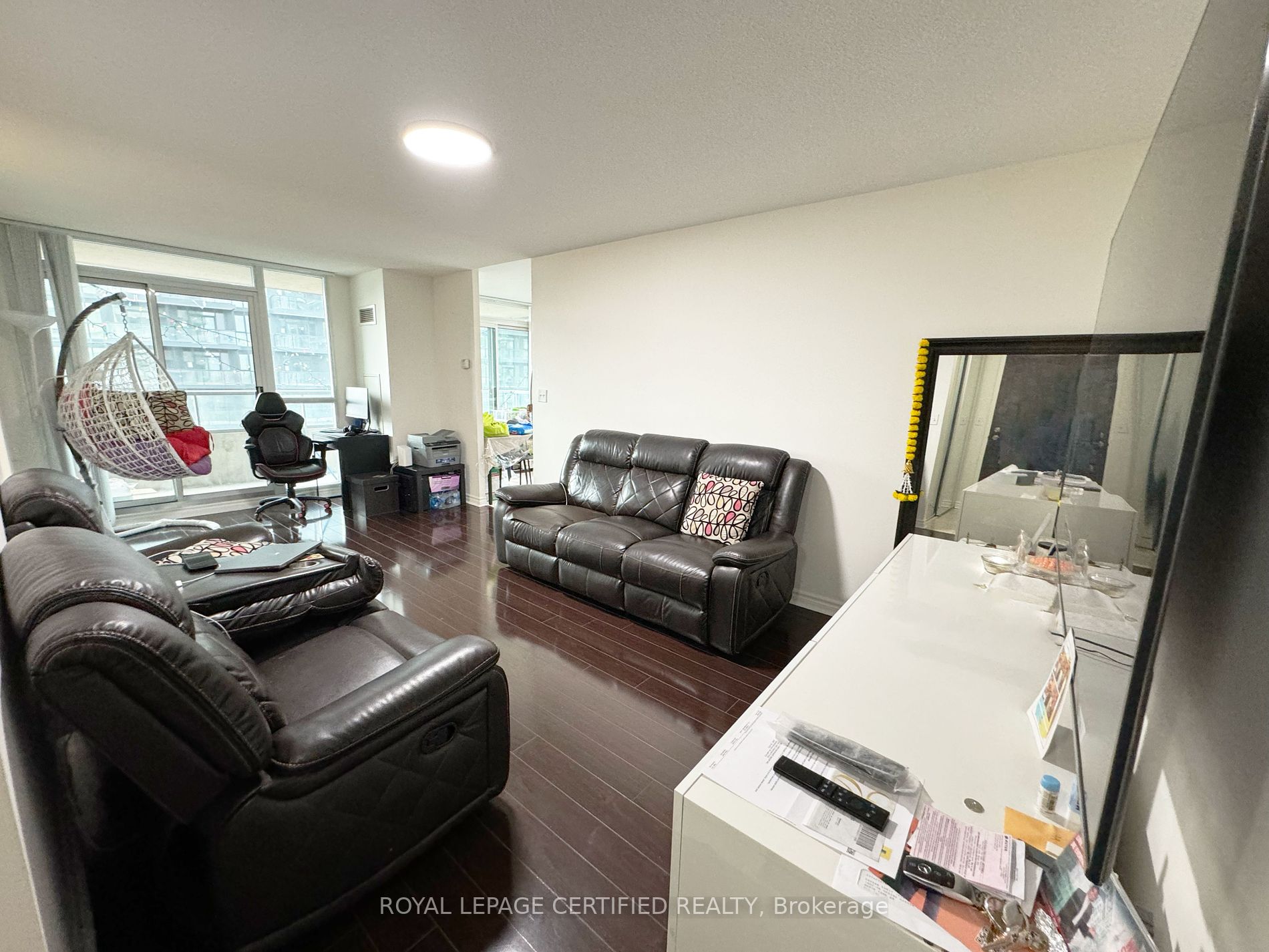 18 Spring Garden Avenue, #1602