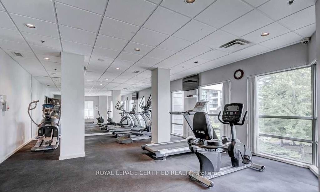 18 Spring Garden Avenue, #1602