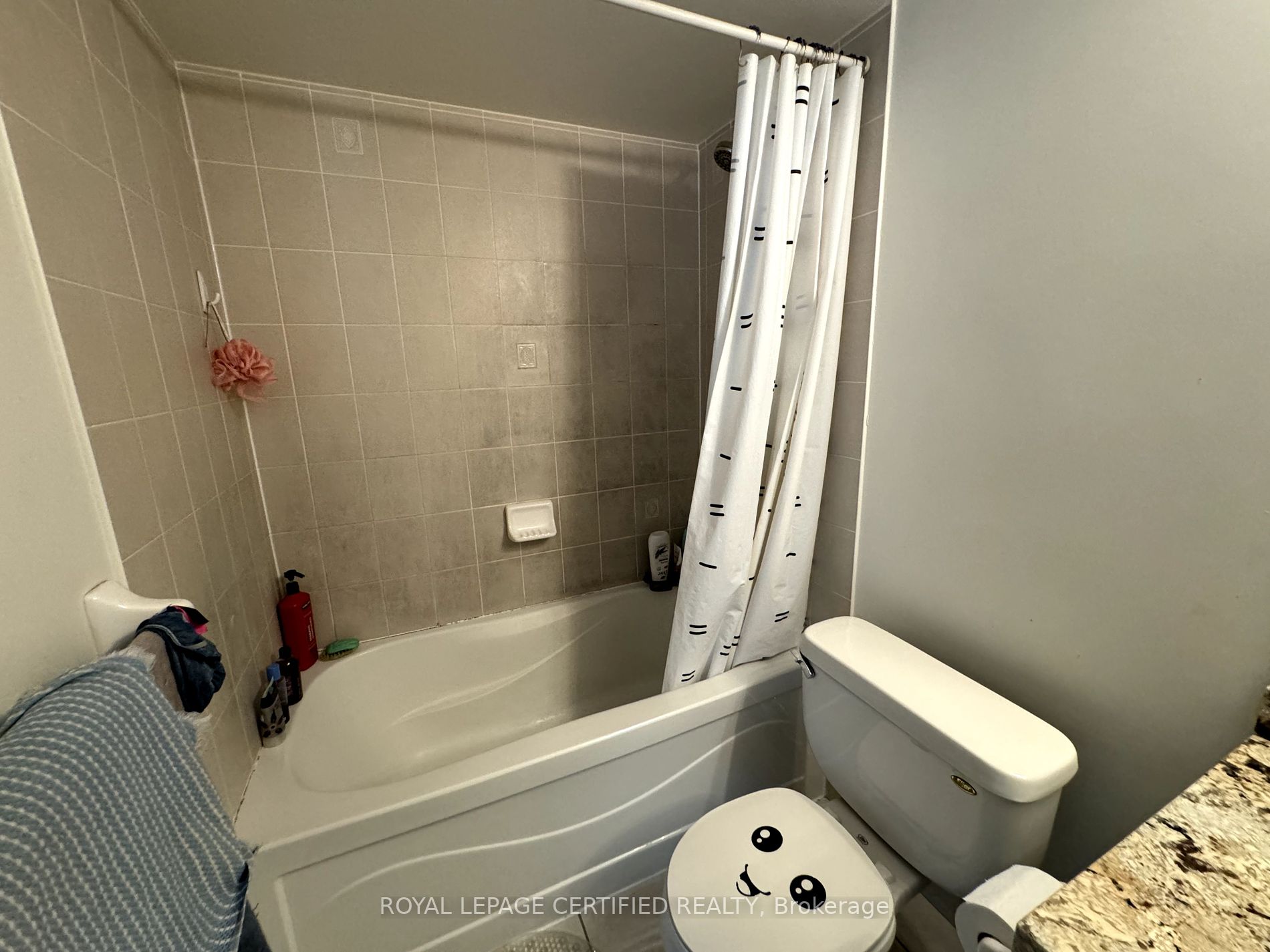 18 Spring Garden Avenue, #1602