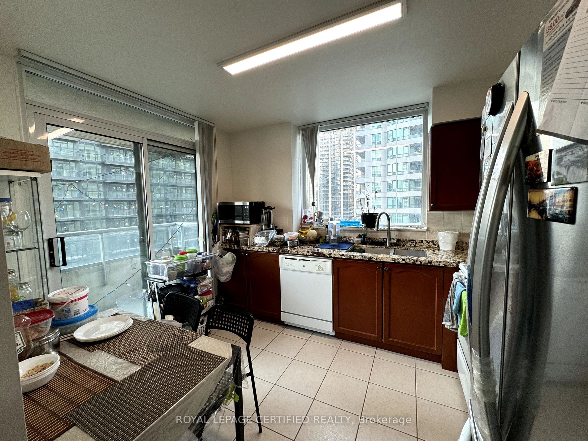 18 Spring Garden Avenue, #1602