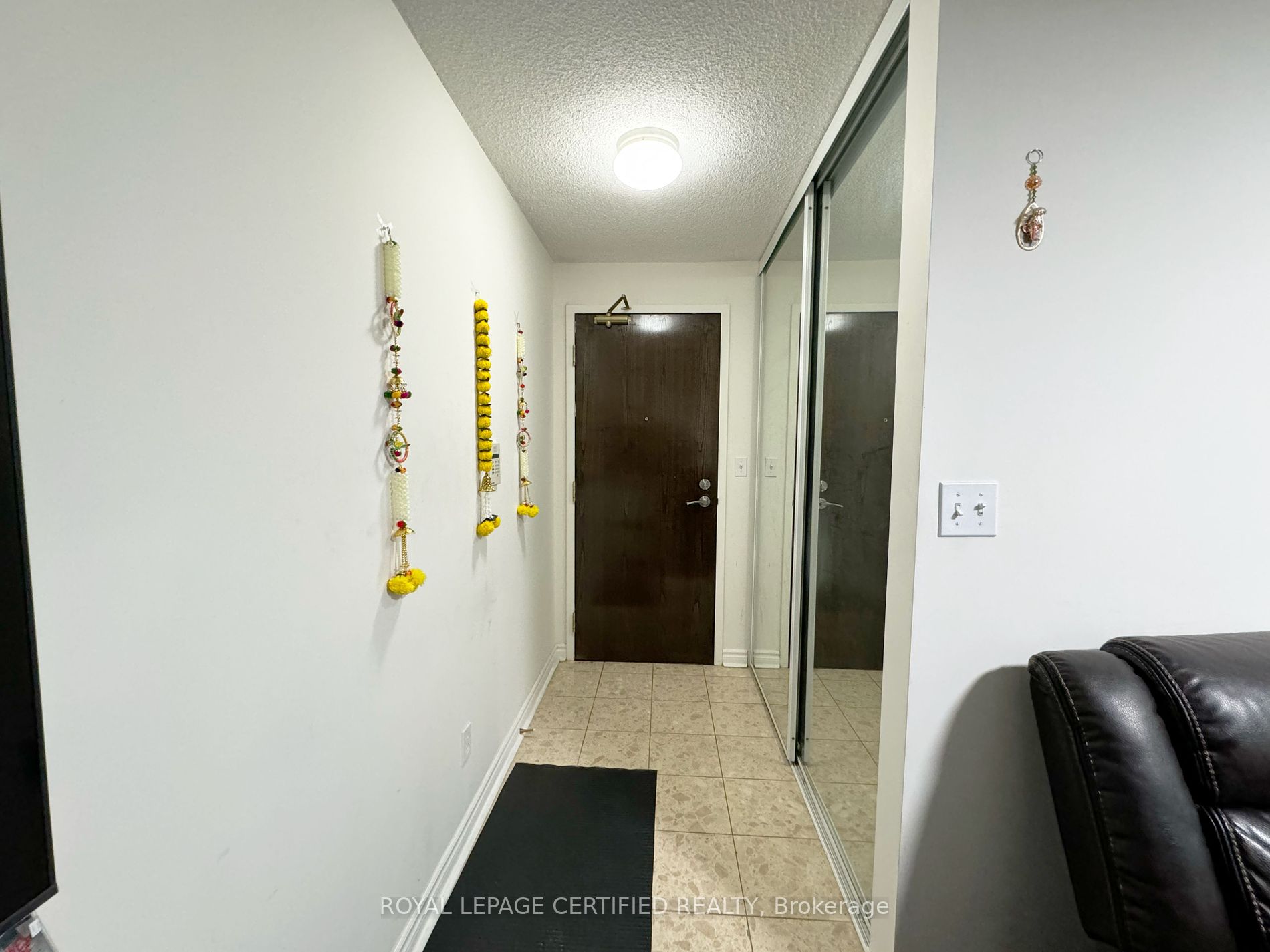 18 Spring Garden Avenue, #1602