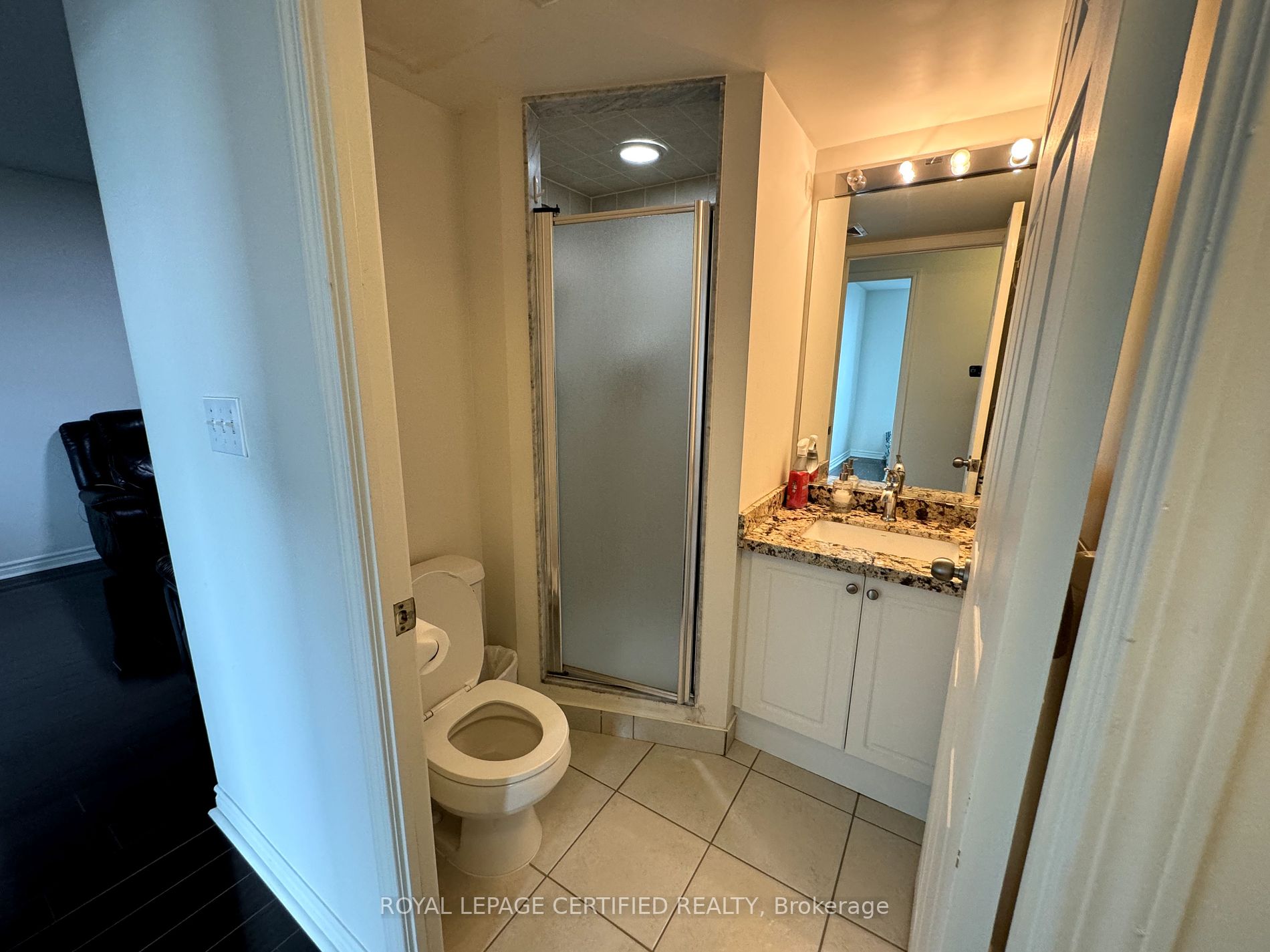 18 Spring Garden Avenue, #1602