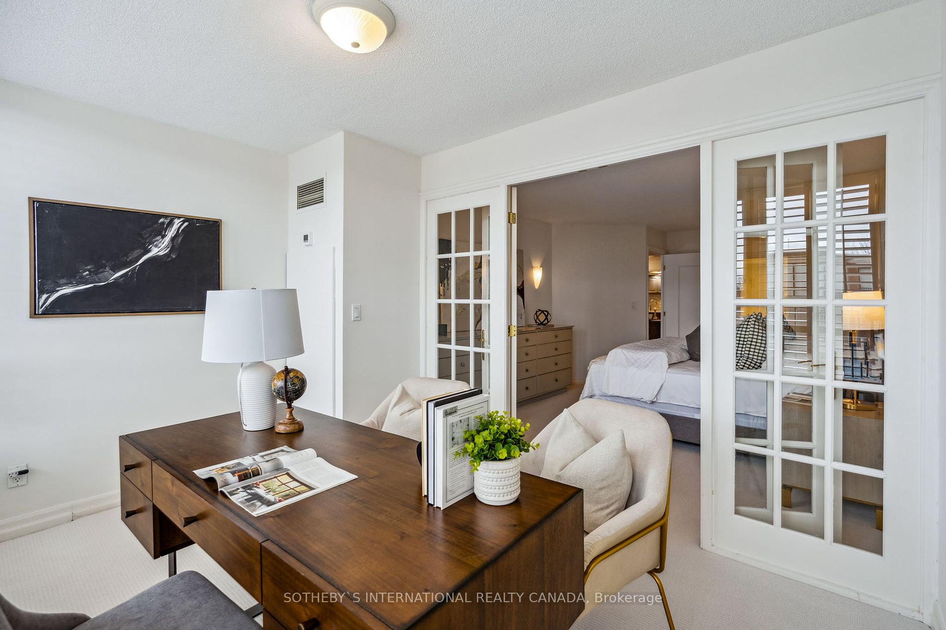2727 Yonge St, #711