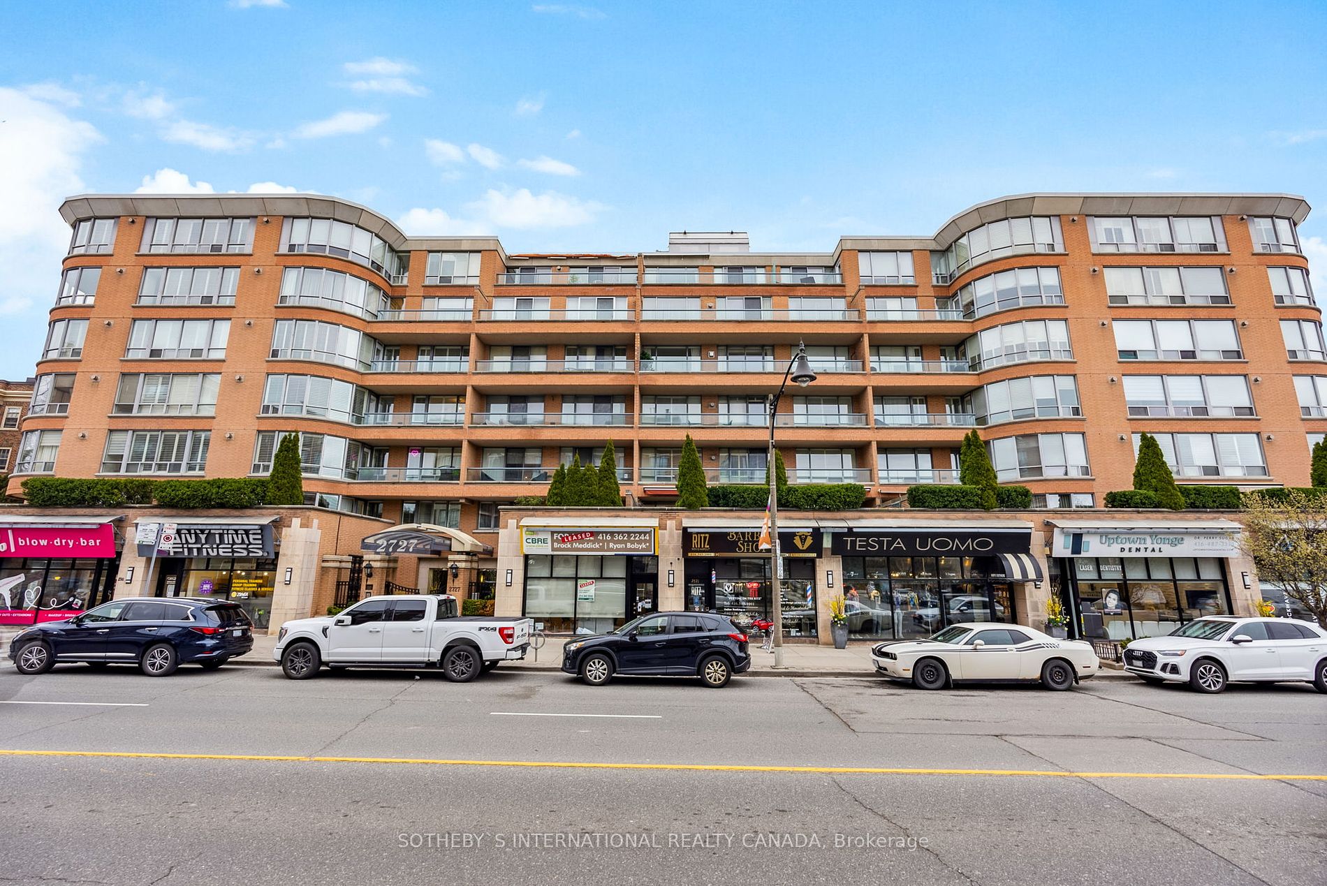 2727 Yonge St, #711