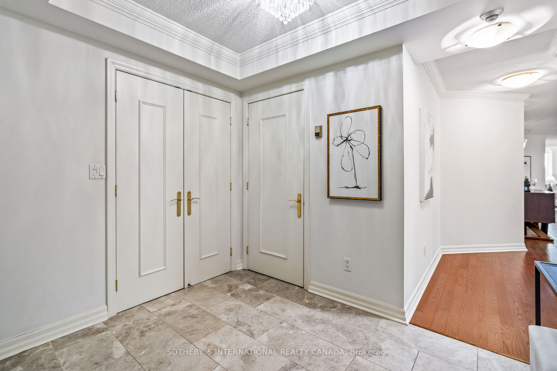 2727 Yonge St, #711