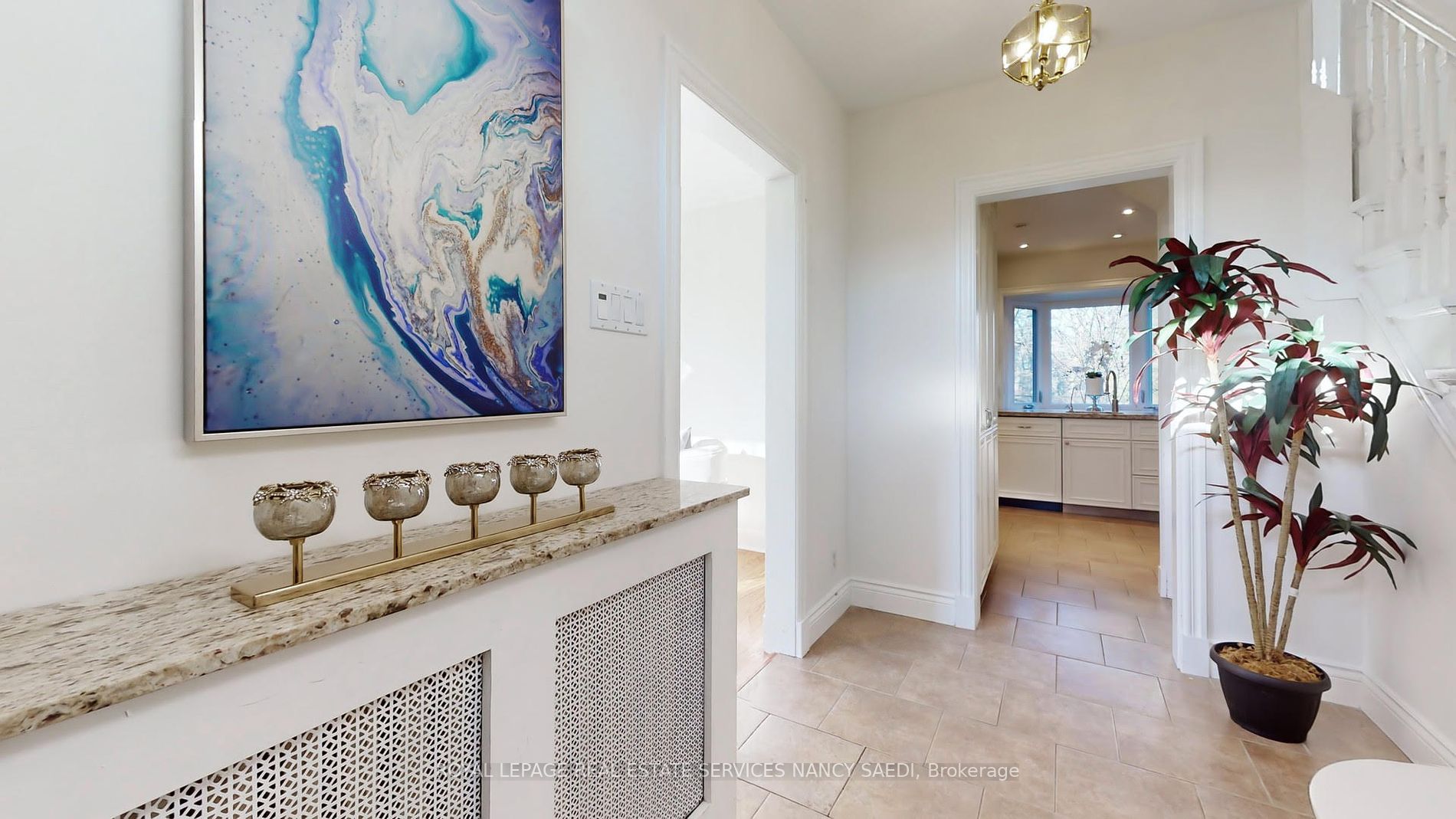 19 Strathgowan Crescent