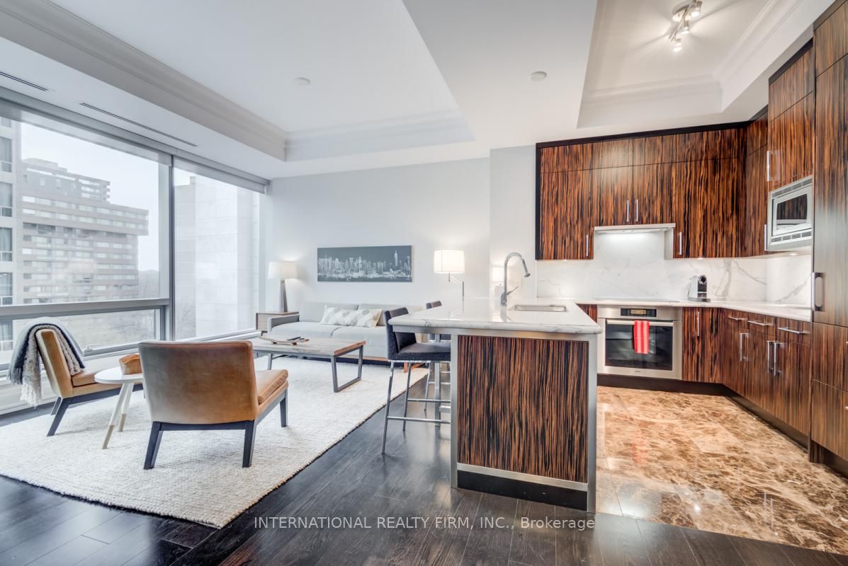 55 Scollard Street, #702