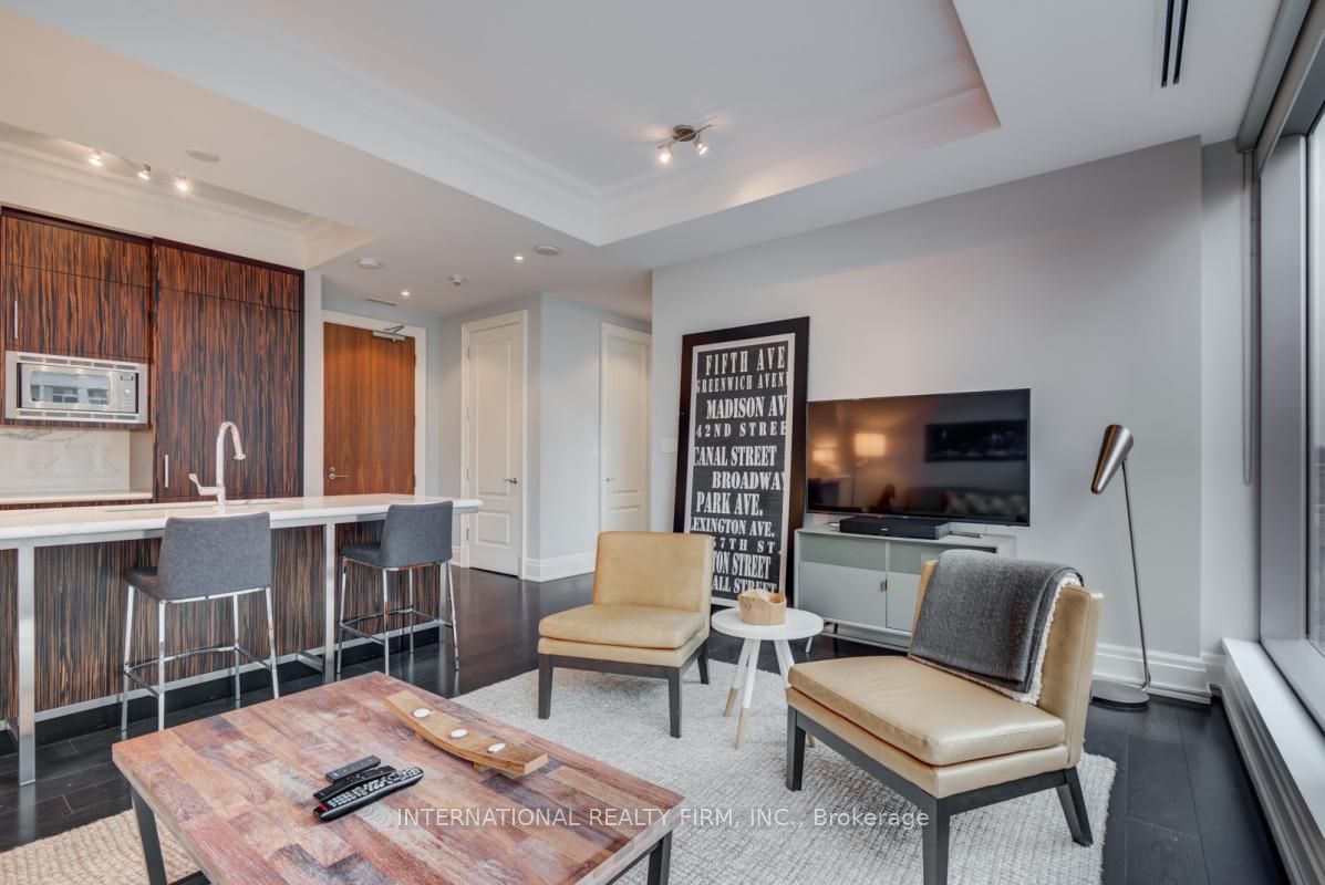 55 Scollard Street, #702