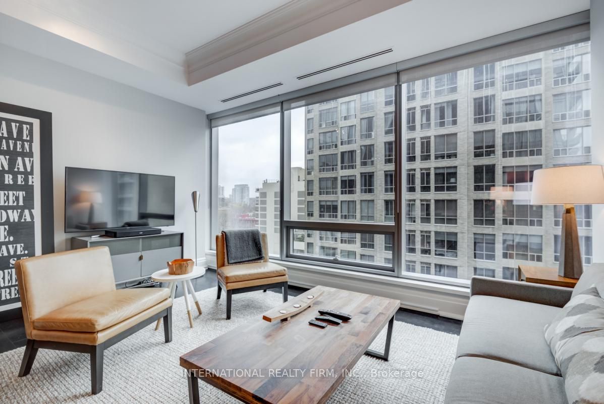 55 Scollard Street, #702