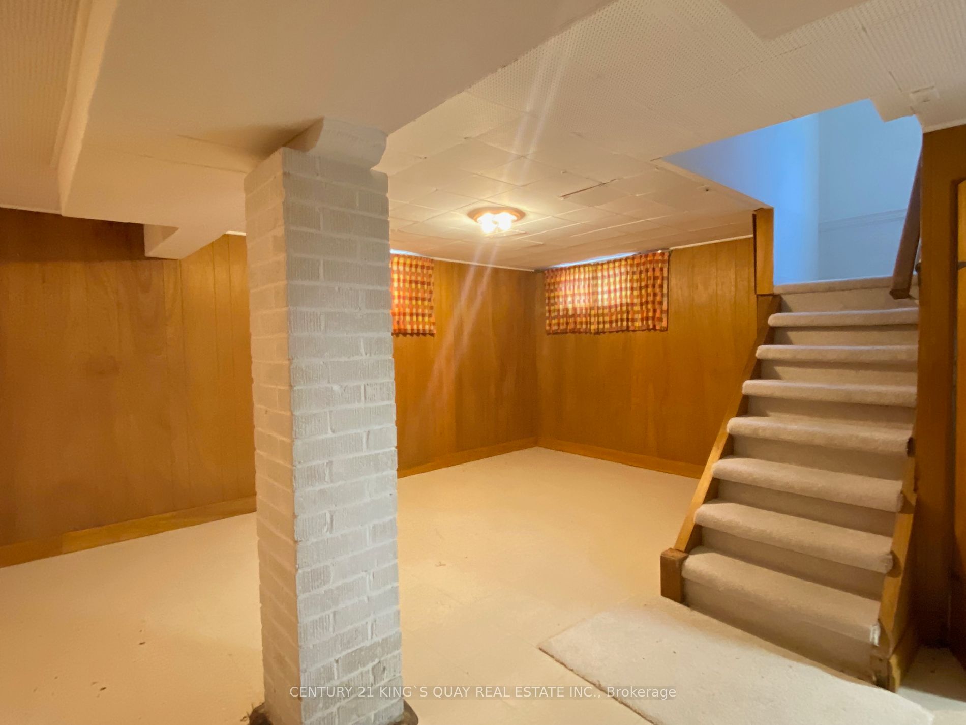 60 Northwood Drive