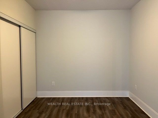 560 Front Street W, #726