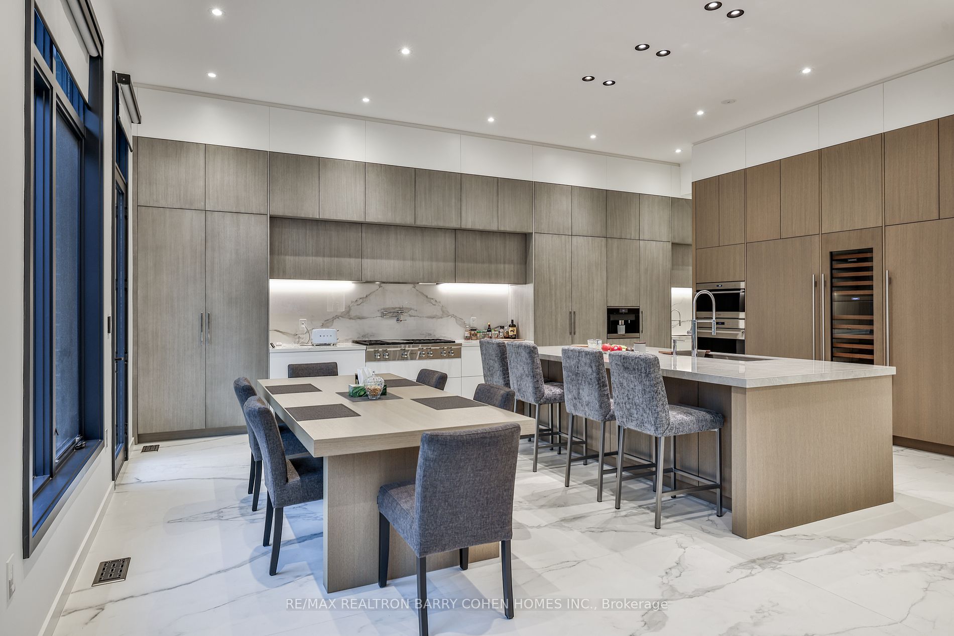 474 Russell Hill Road