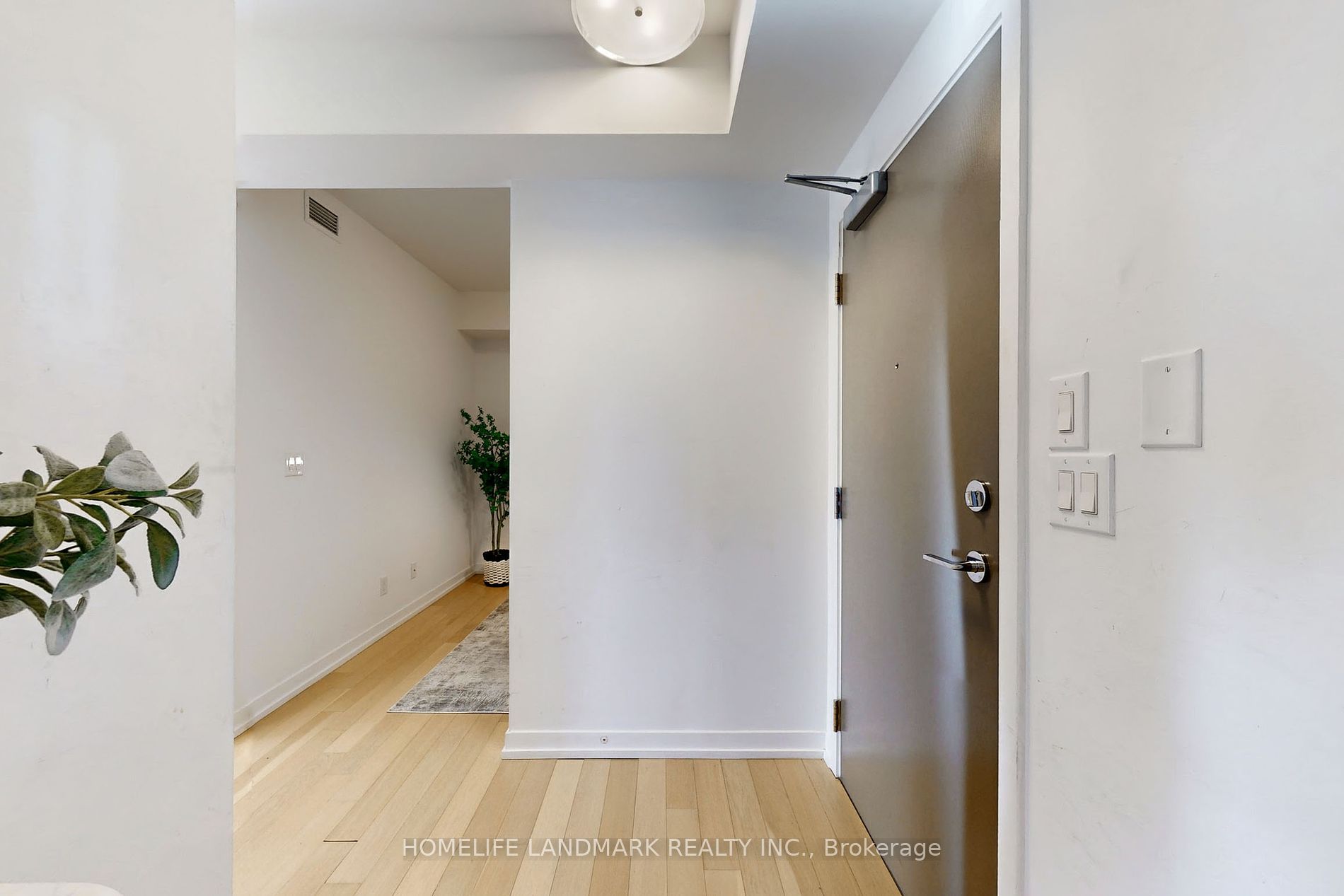 21 Widmer St, #4310