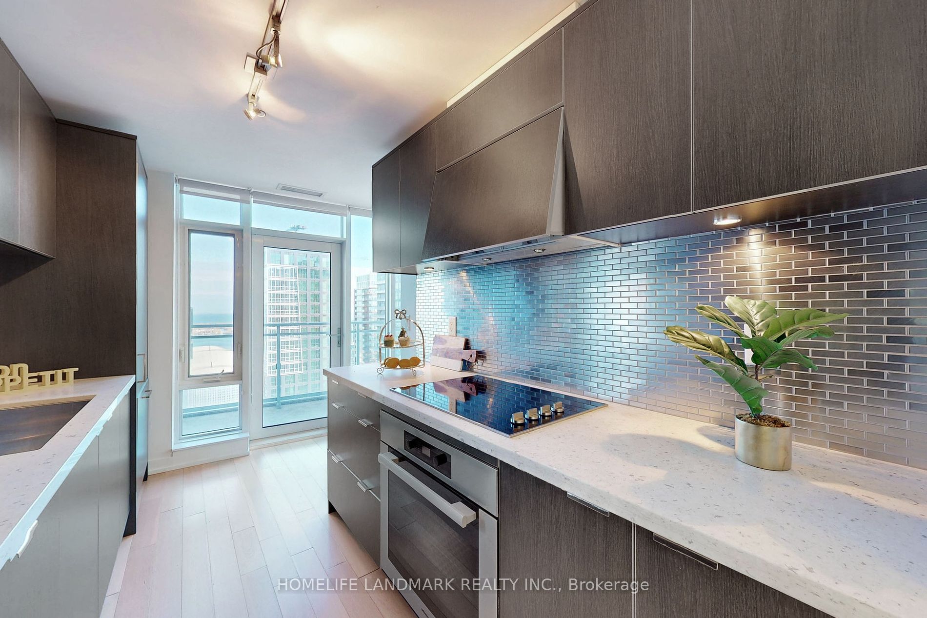 21 Widmer St, #4310