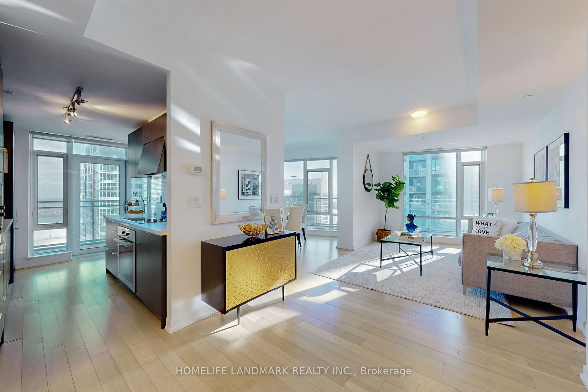 21 Widmer St, #4310