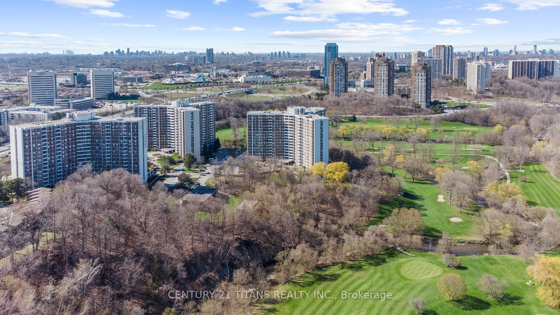 20 Edgecliff Golfway, #1415