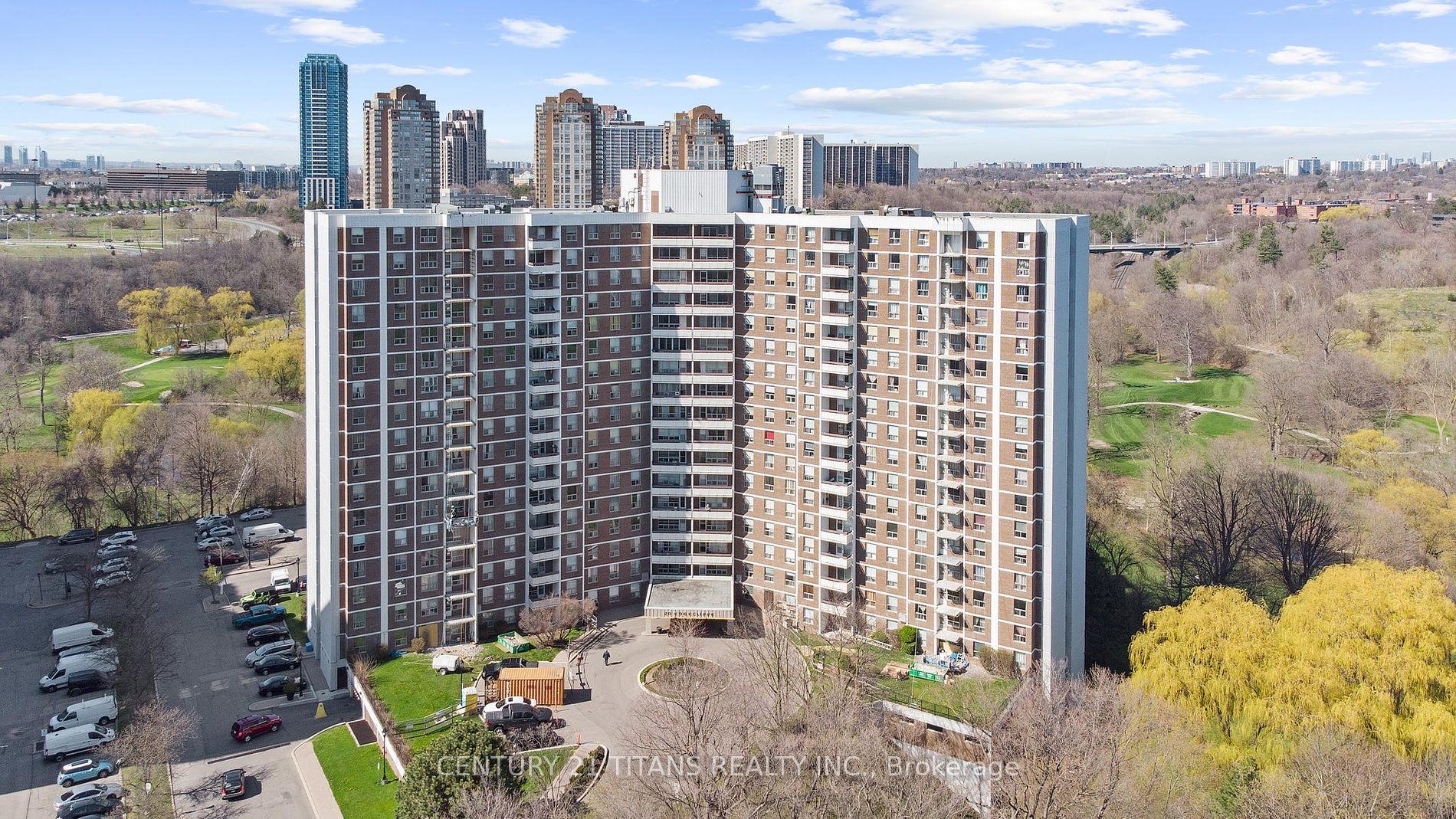 20 Edgecliff Golfway, #1415