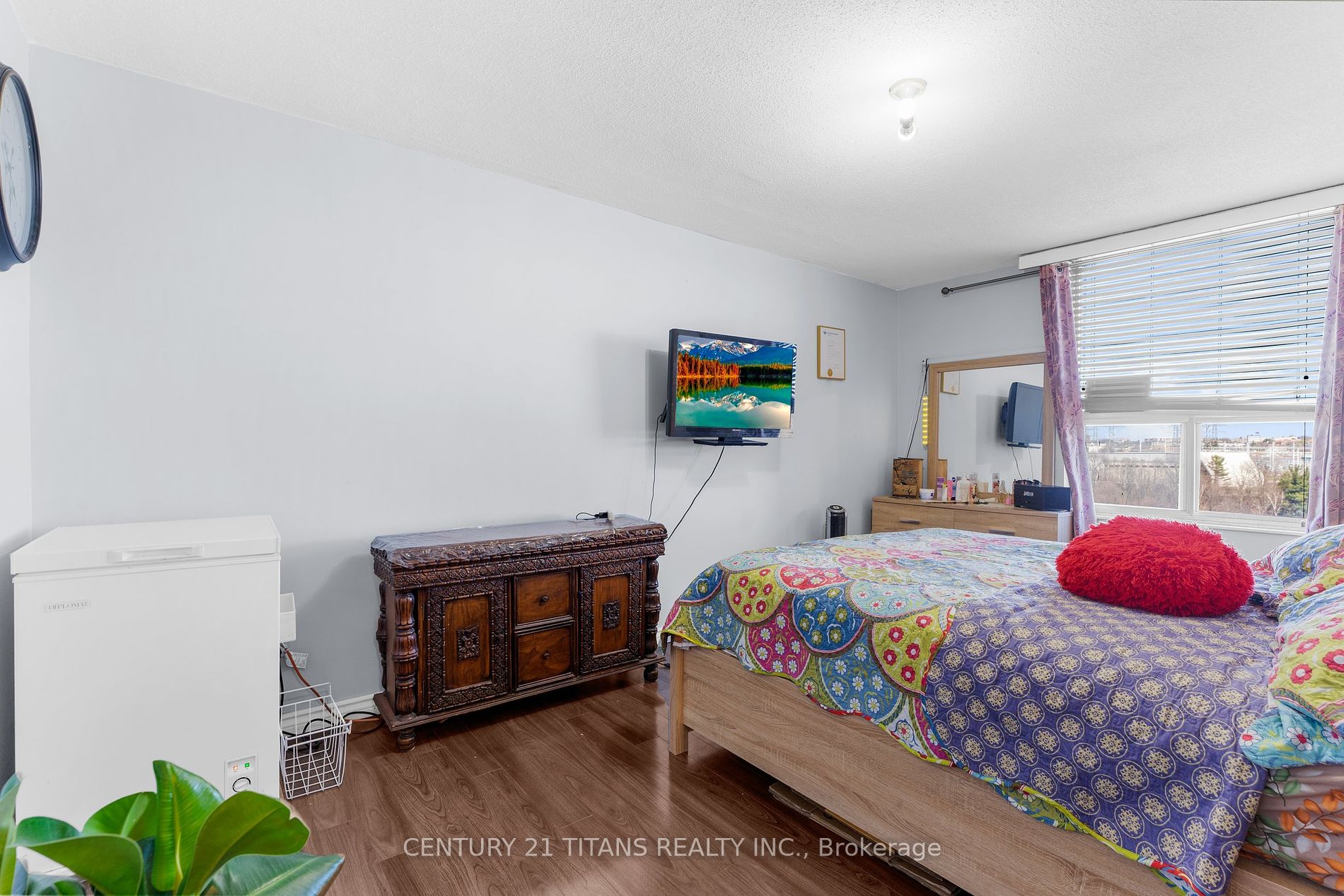 20 Edgecliff Golfway, #1415
