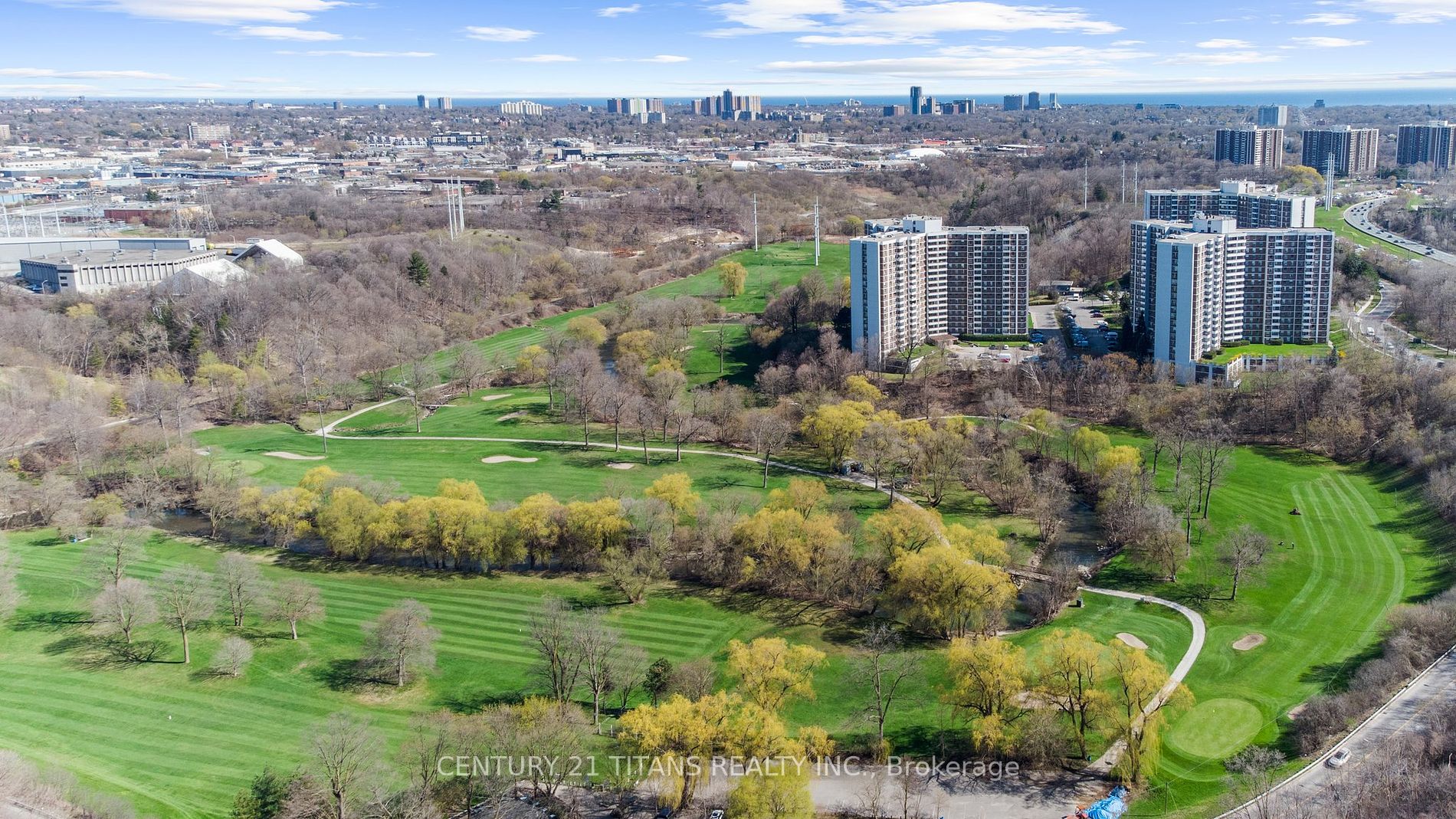 20 Edgecliff Golfway, #1415