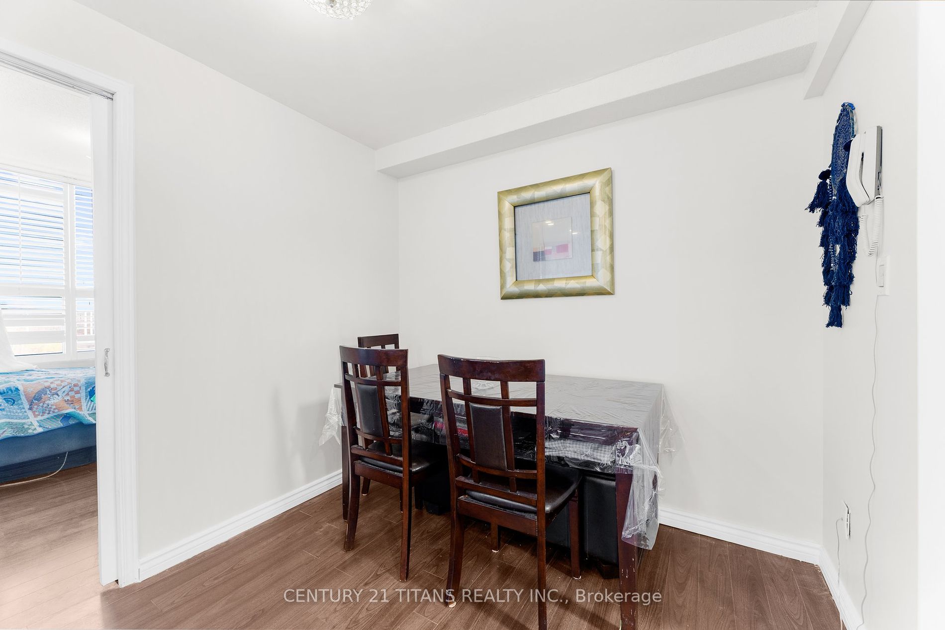 20 Edgecliff Golfway, #1415