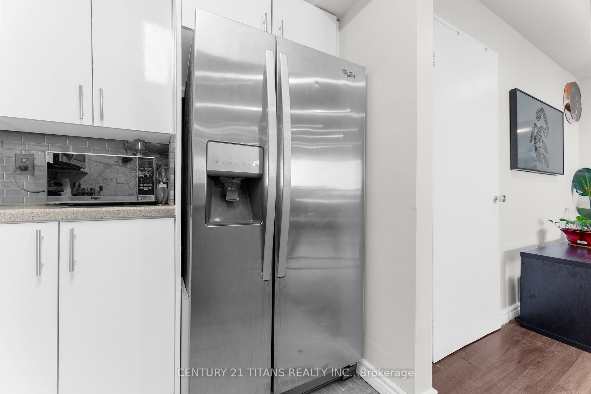 20 Edgecliff Golfway, #1415