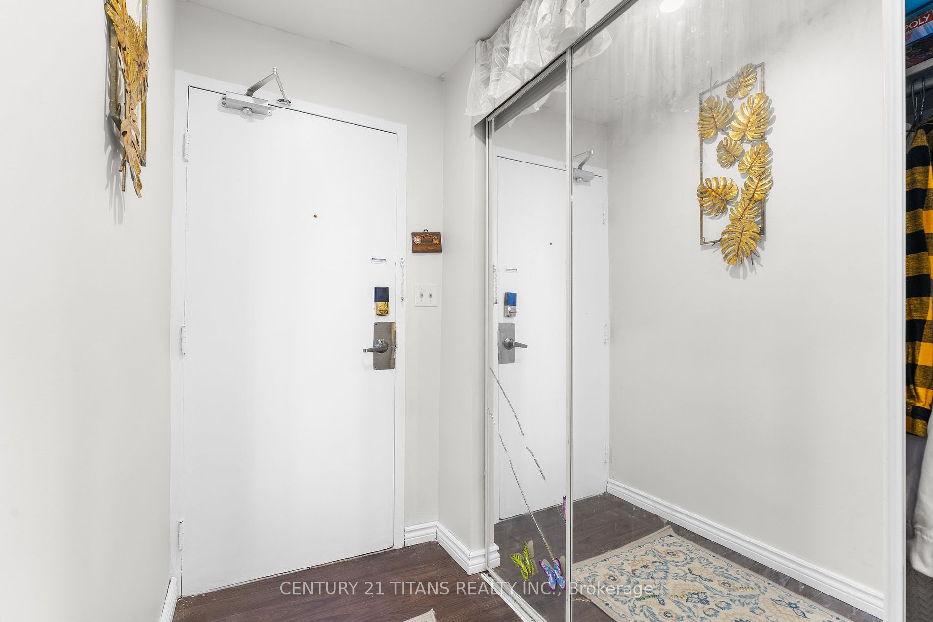 20 Edgecliff Golfway, #1415