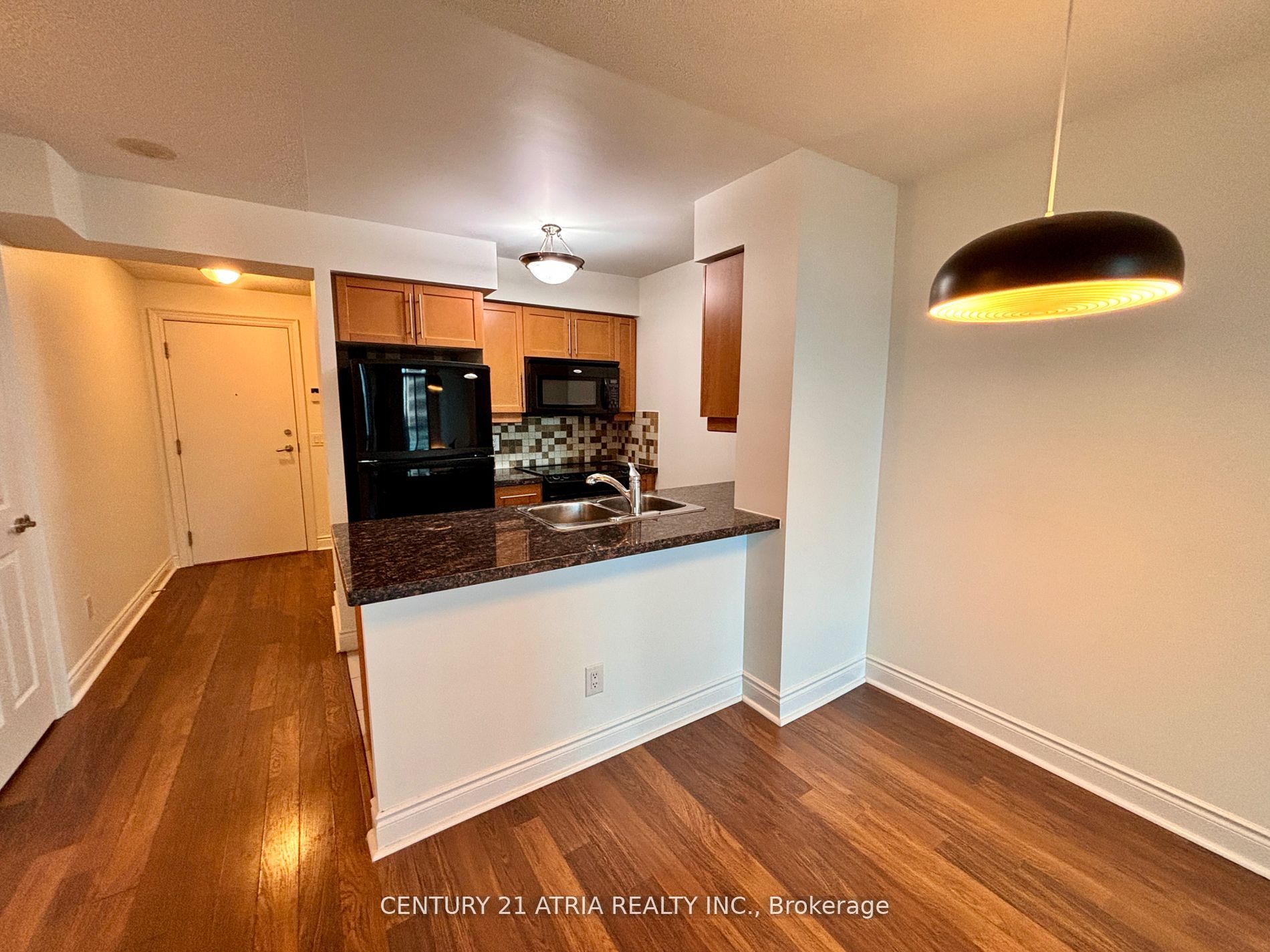 25 Greenview Ave, #924