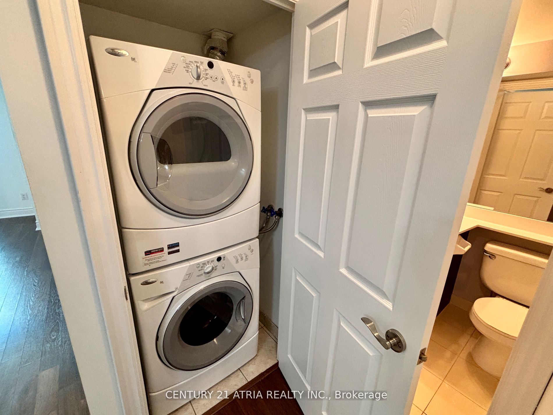 25 Greenview Ave, #924