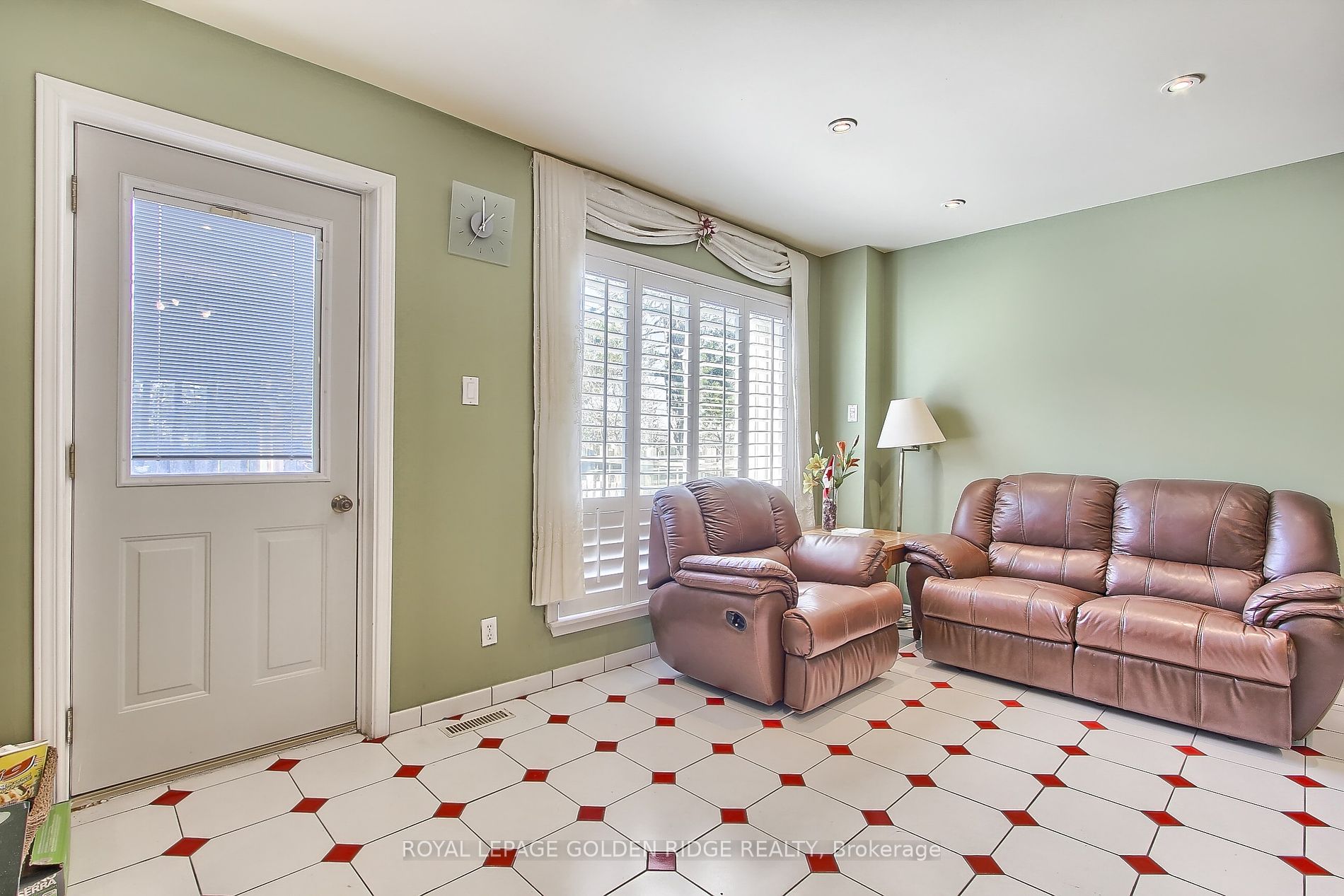 91 Rameau Drive #10
