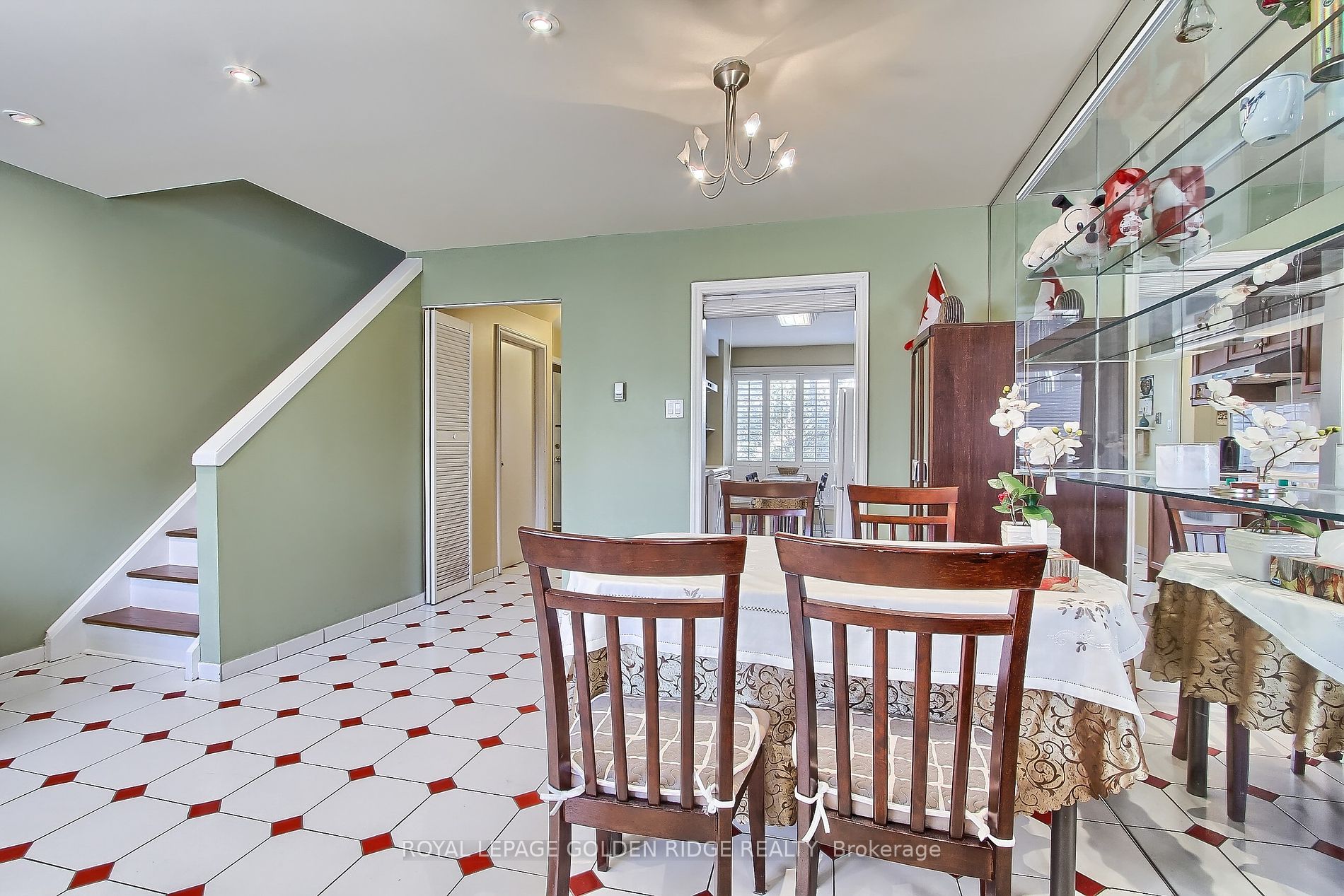 91 Rameau Drive #10