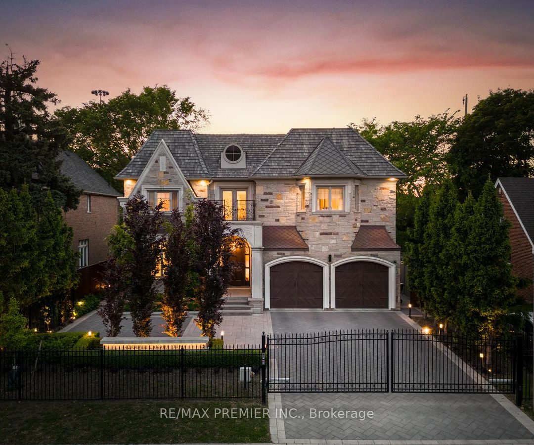 142 Upper Canada Drive