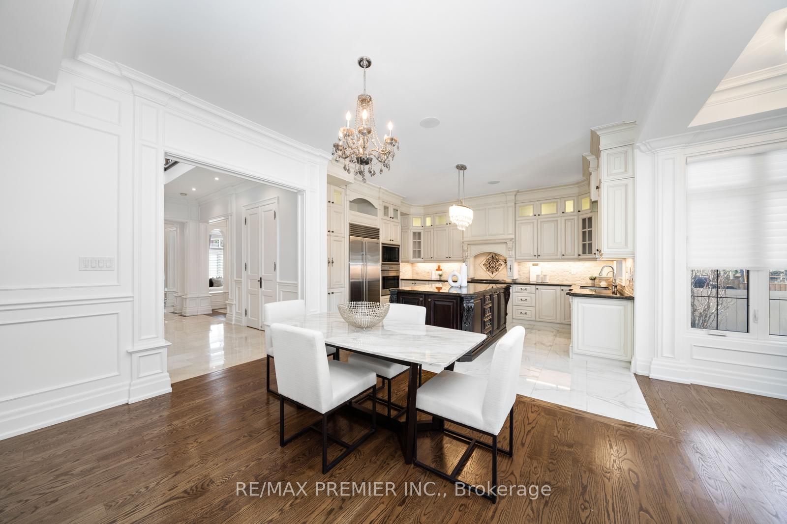 142 Upper Canada Drive