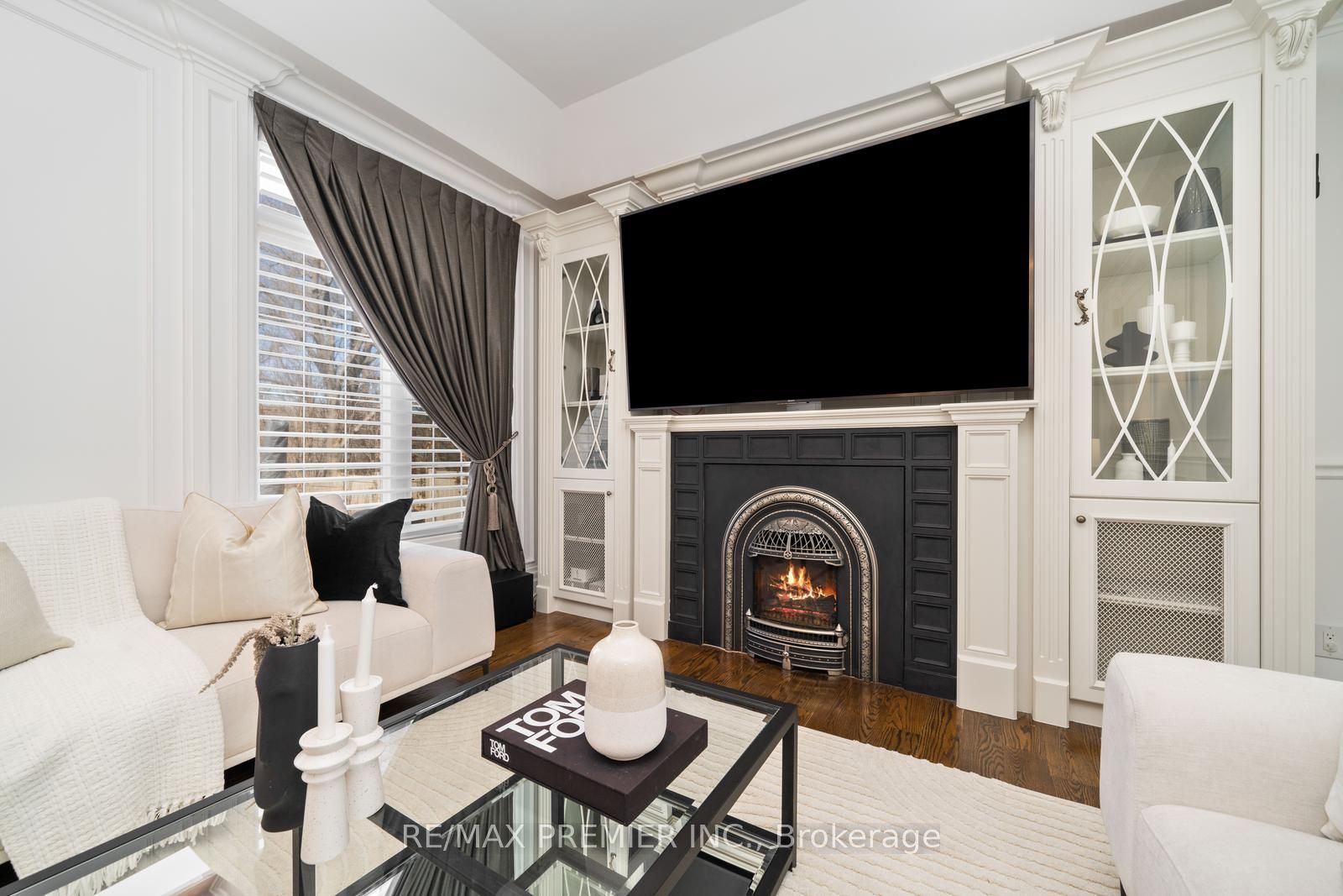 142 Upper Canada Drive