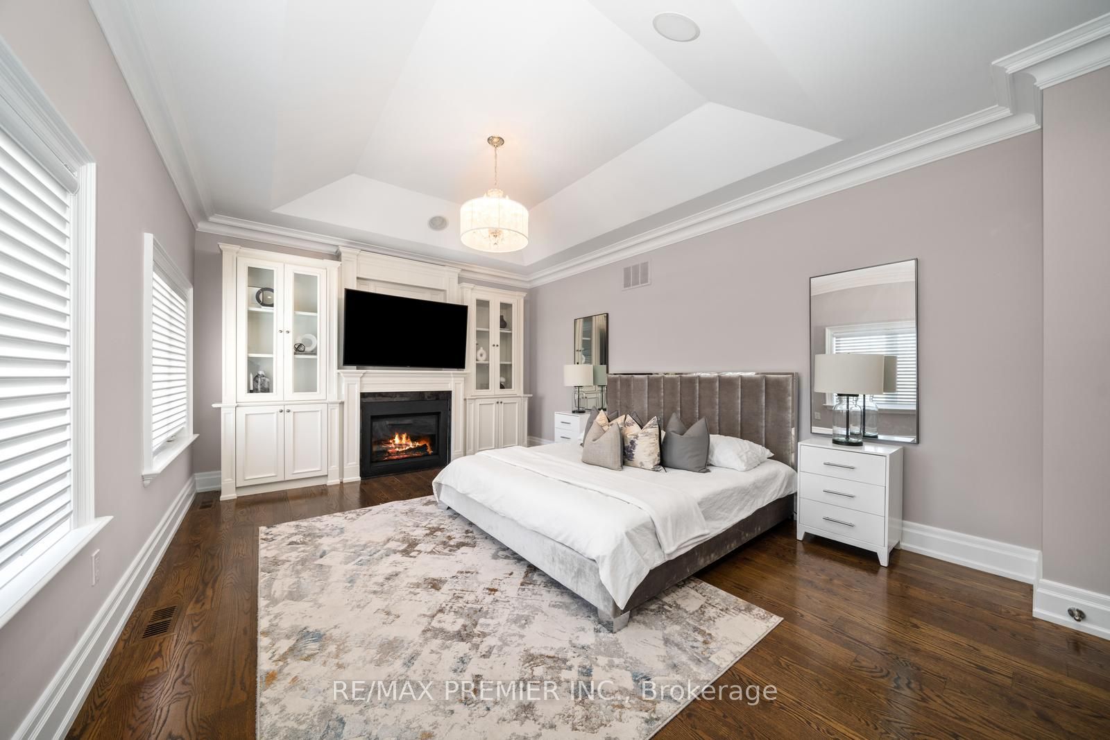 142 Upper Canada Drive