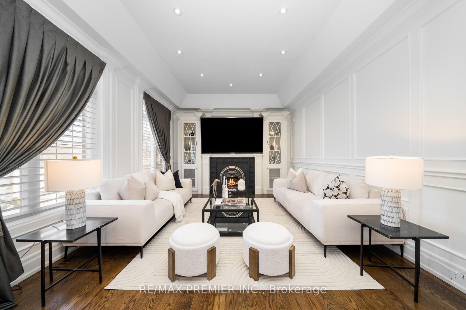 142 Upper Canada Drive