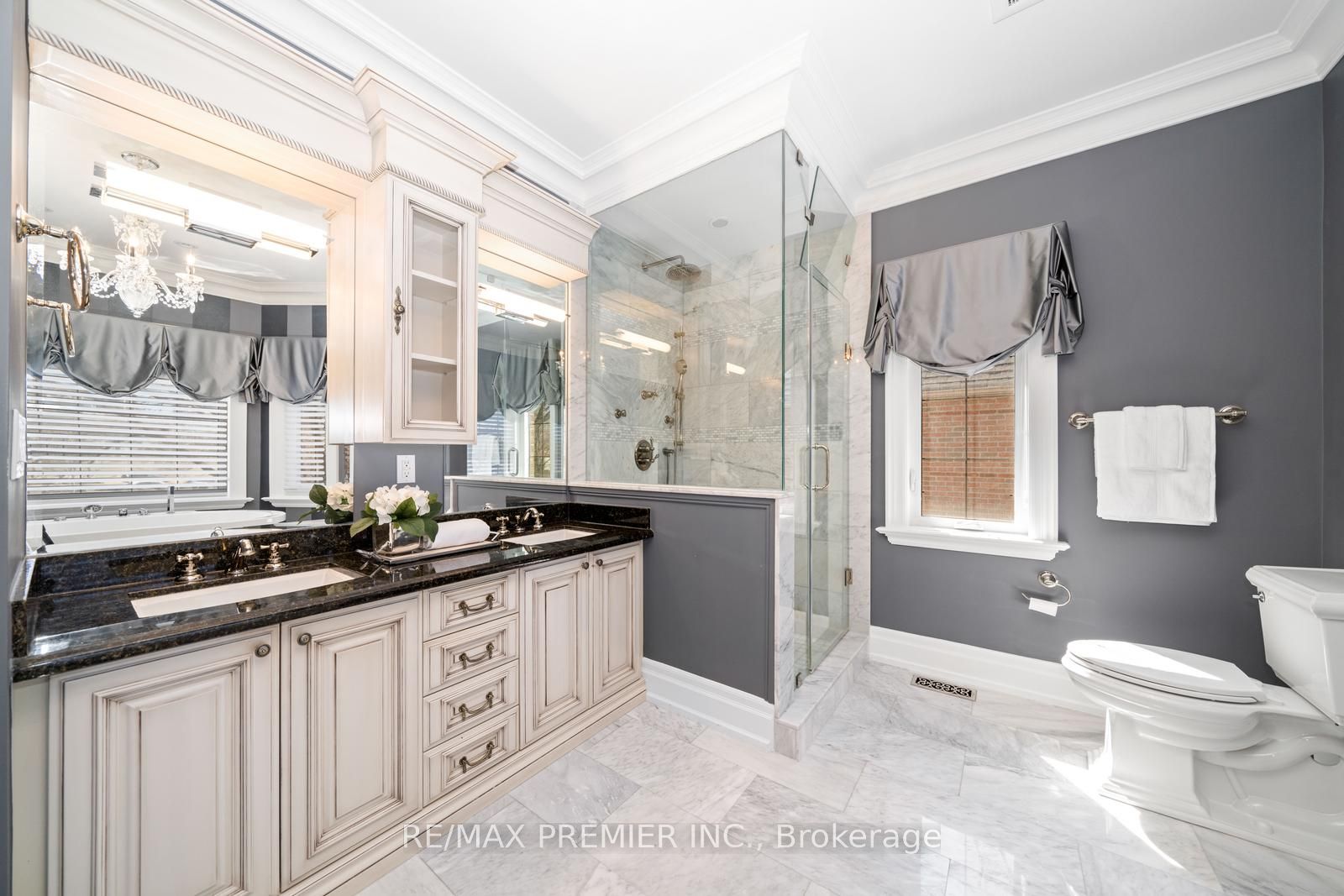 142 Upper Canada Drive