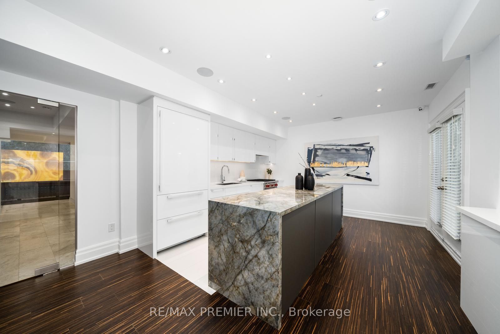 142 Upper Canada Drive
