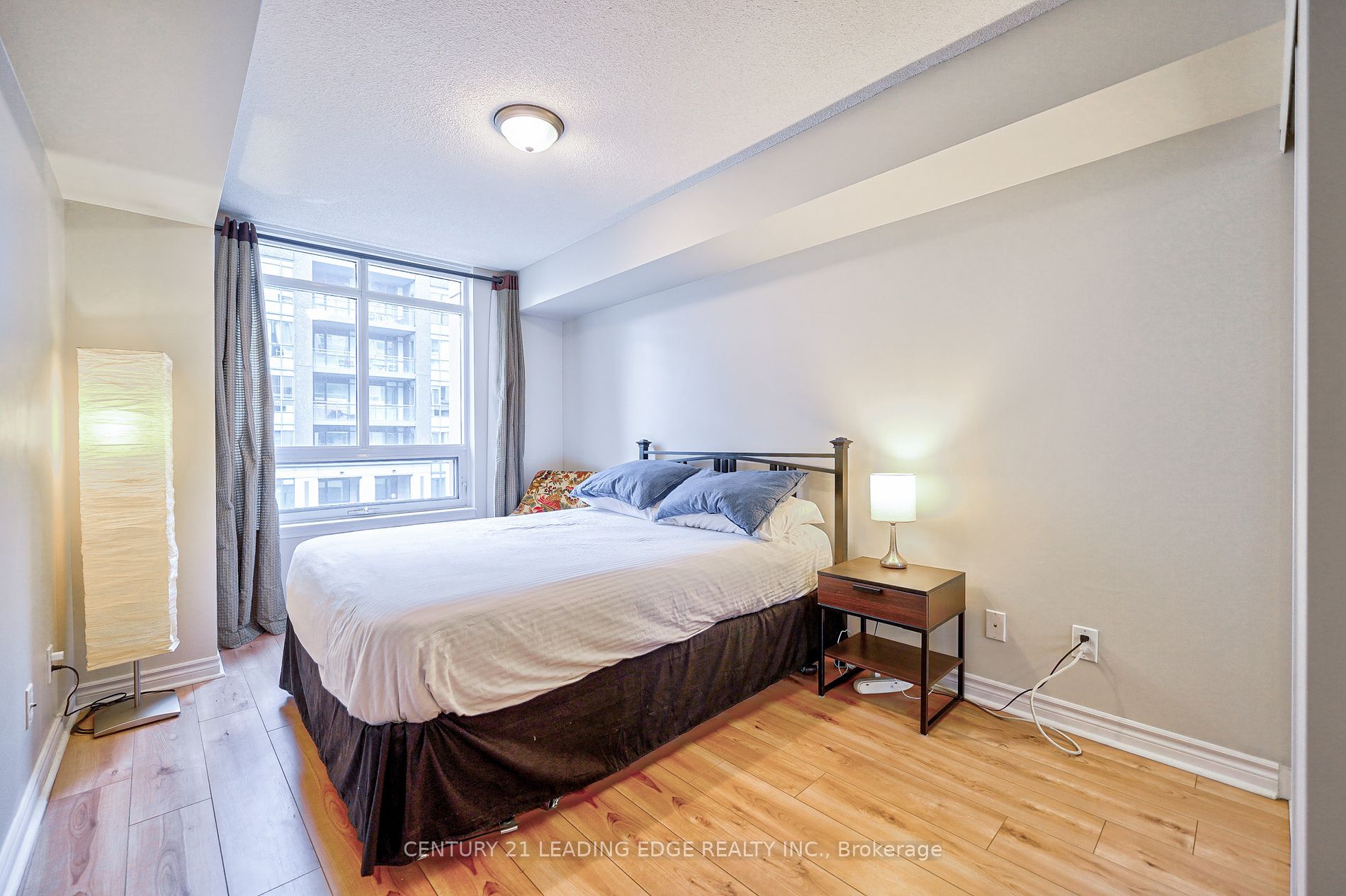 18 Kenaston Gardens, #309