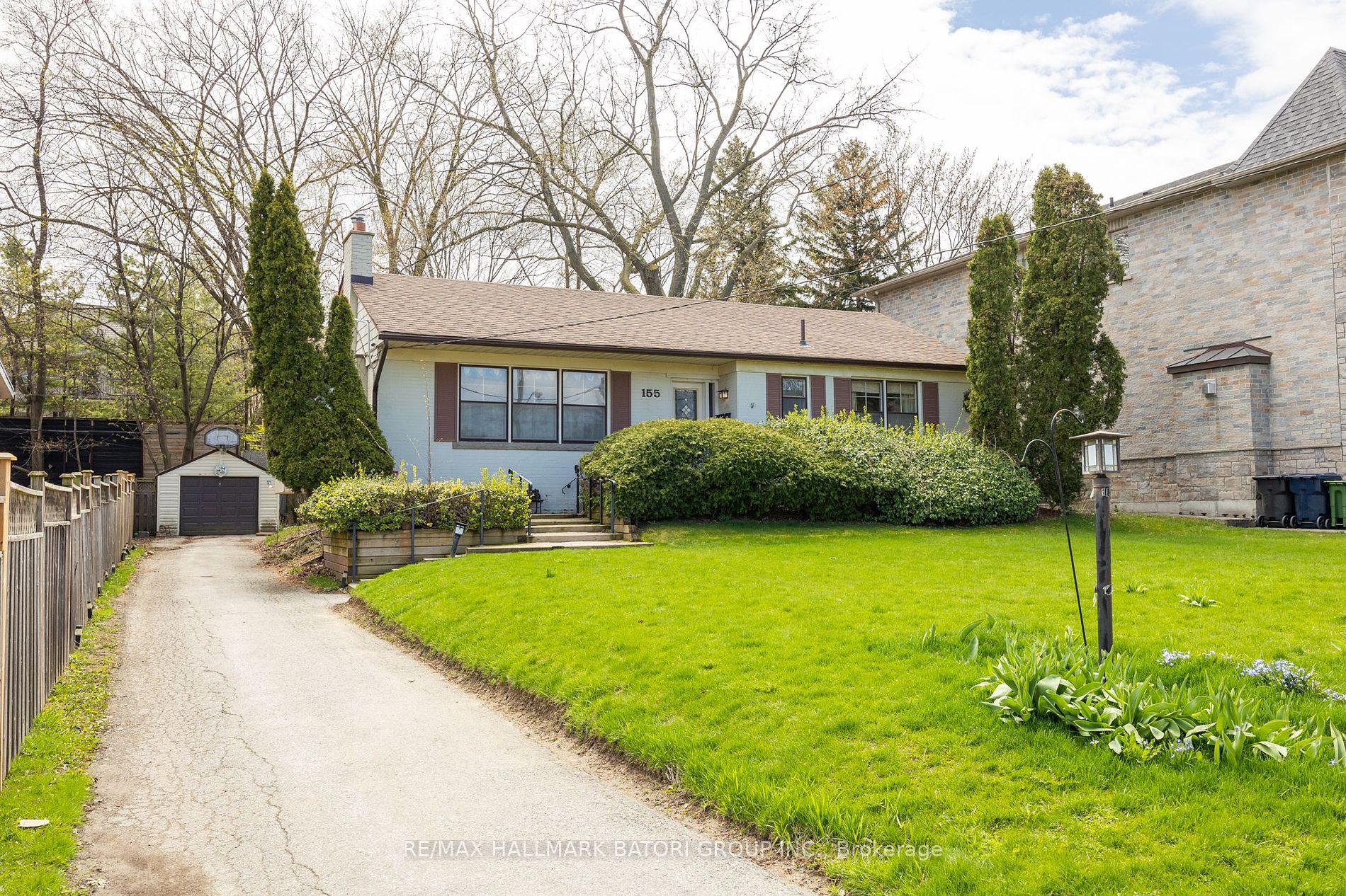 155 York Mills Rd