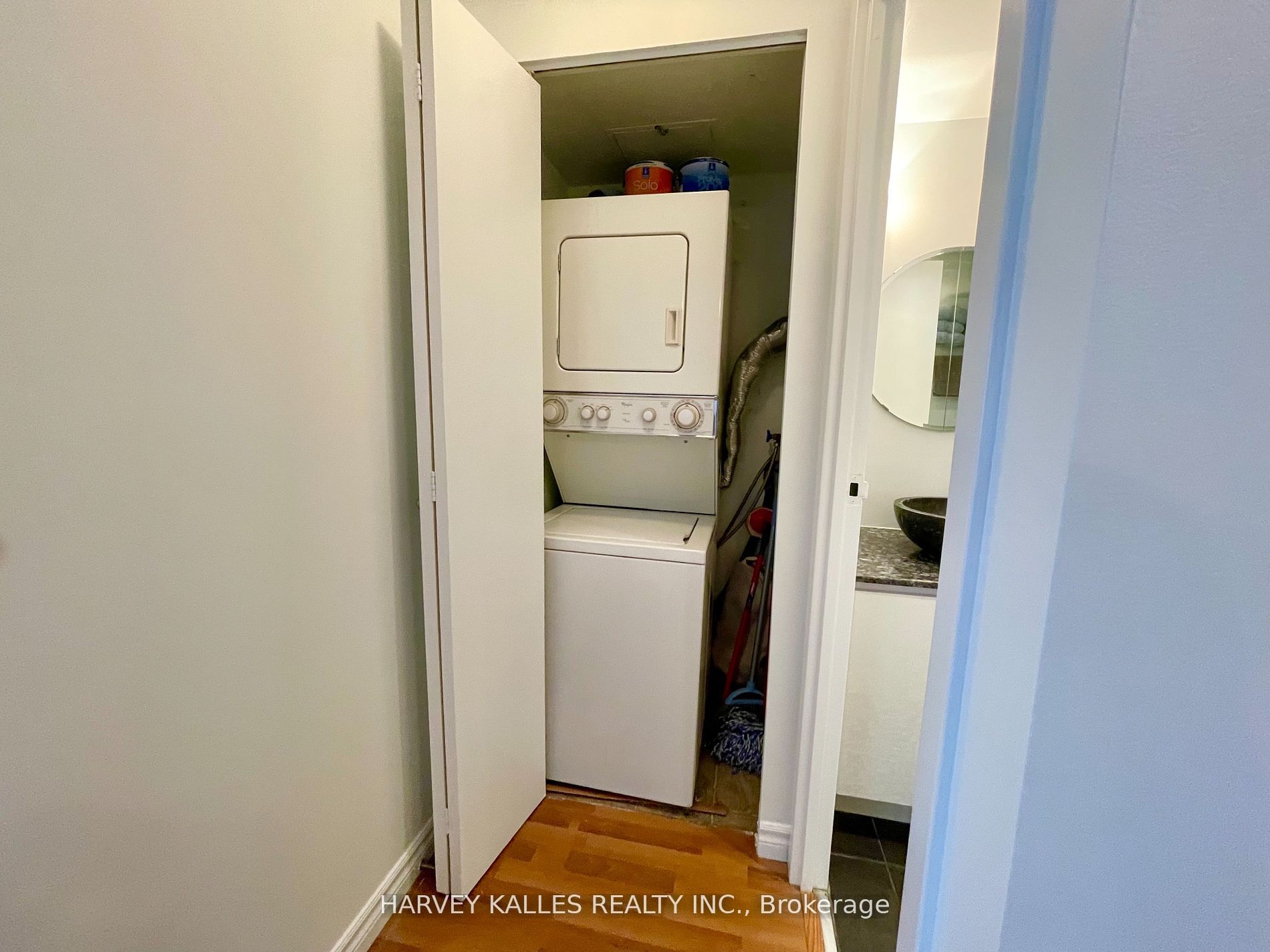 25 Grenville St, #2206