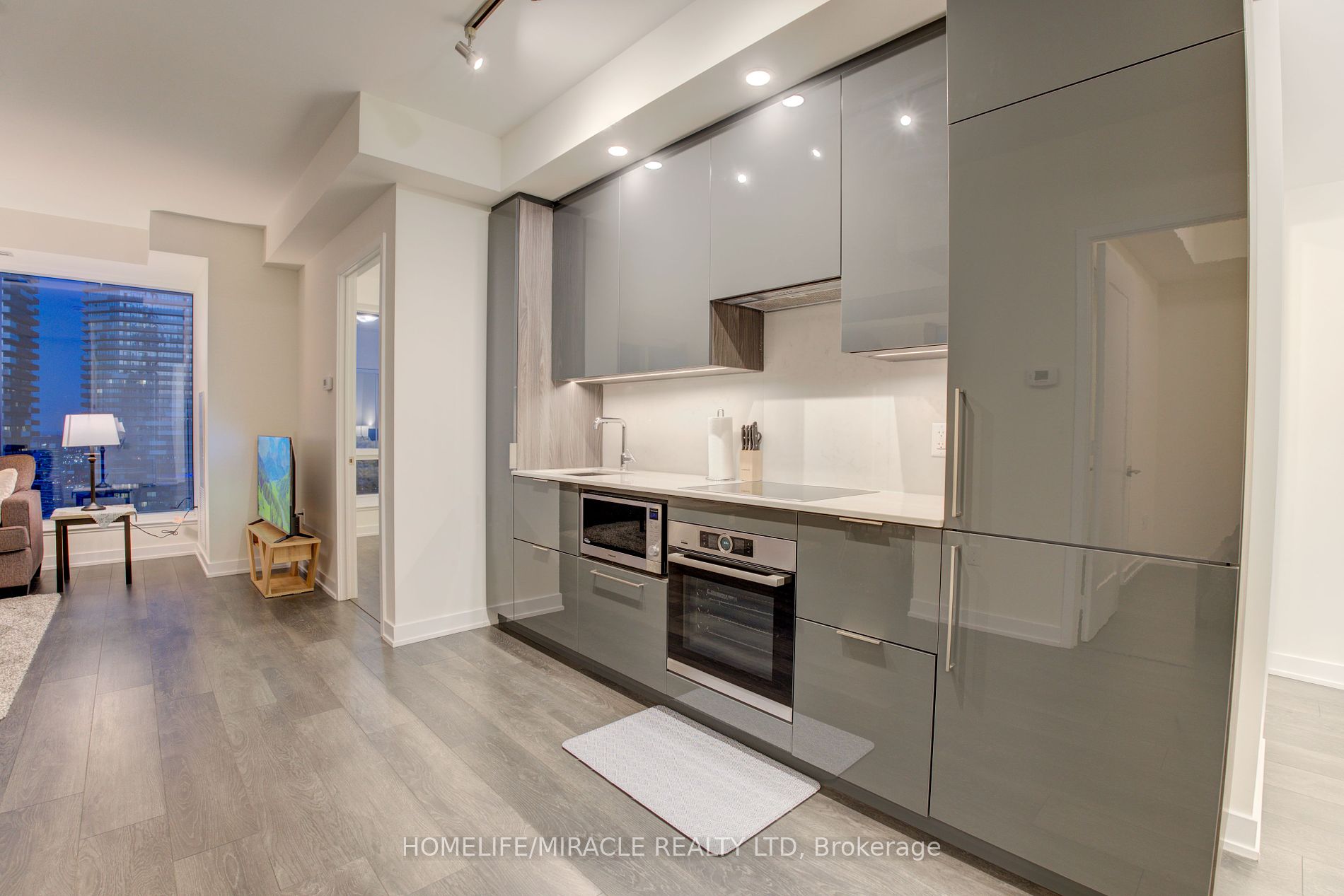 28 Freeland Street, #5307