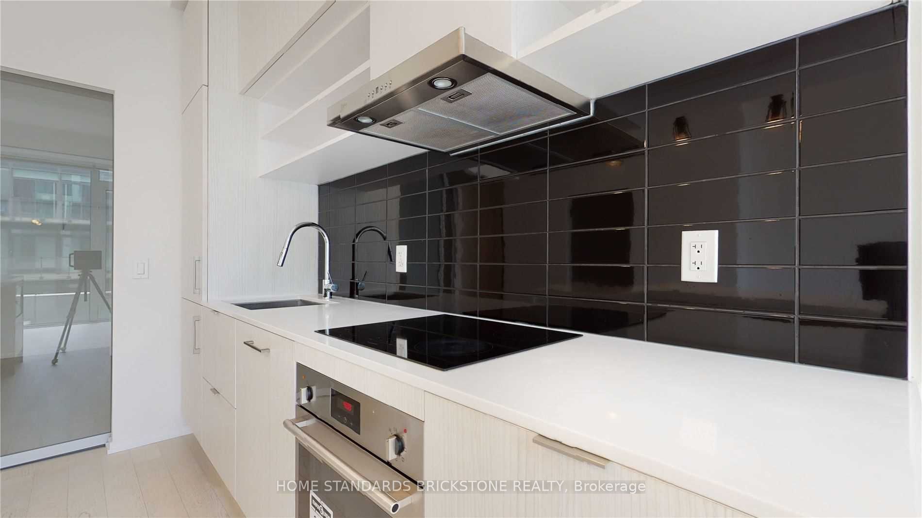 5 Soudan Avenue, #1629